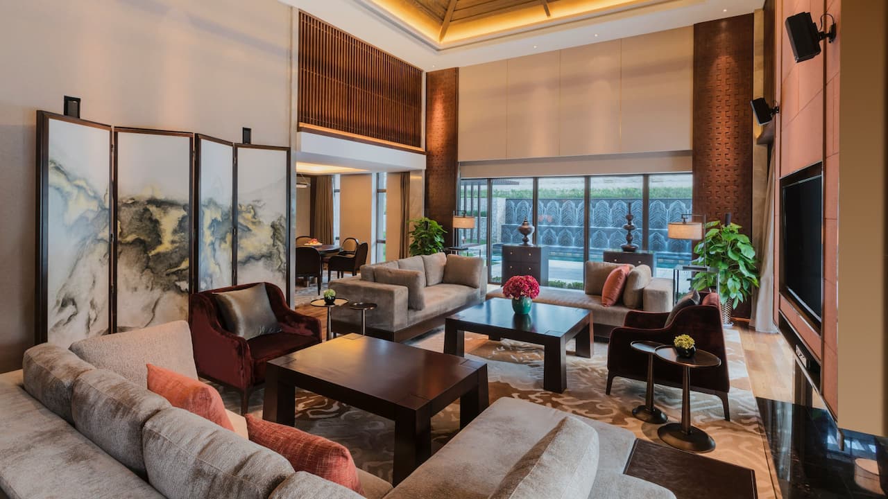 Presidential Suite Living Room