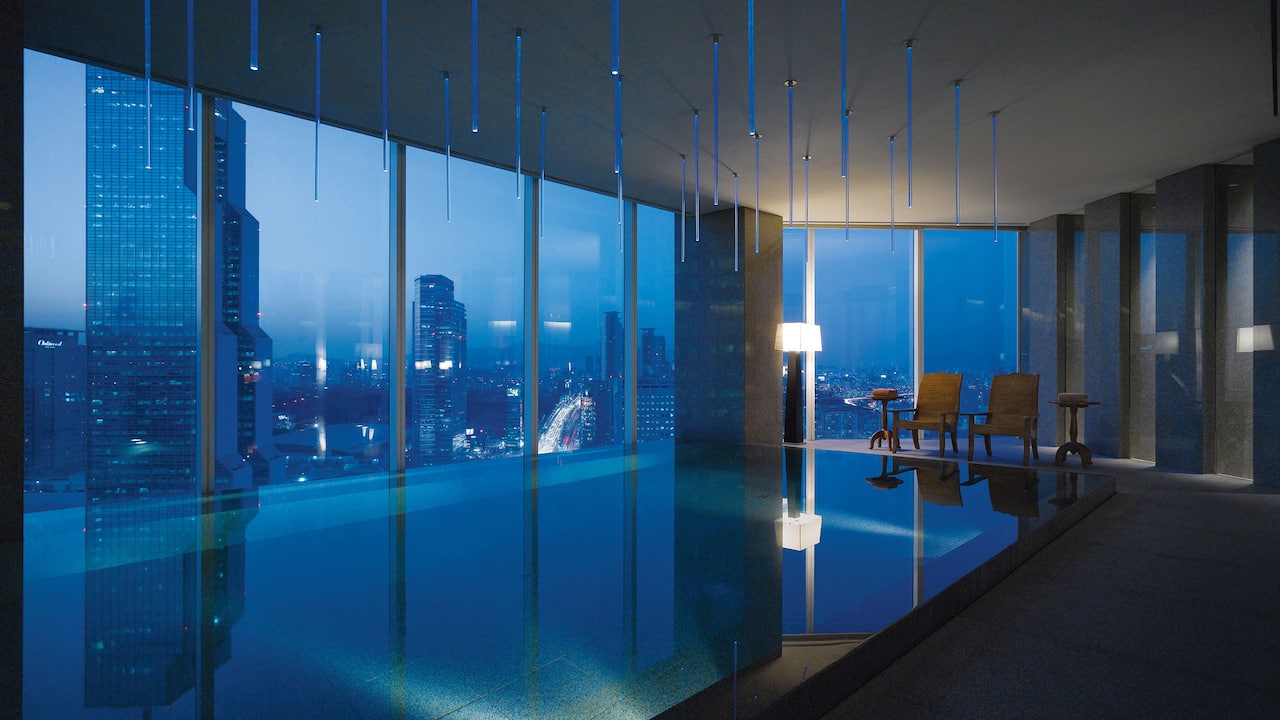 Park Hyatt Seoul Infinity Swimming Pool
