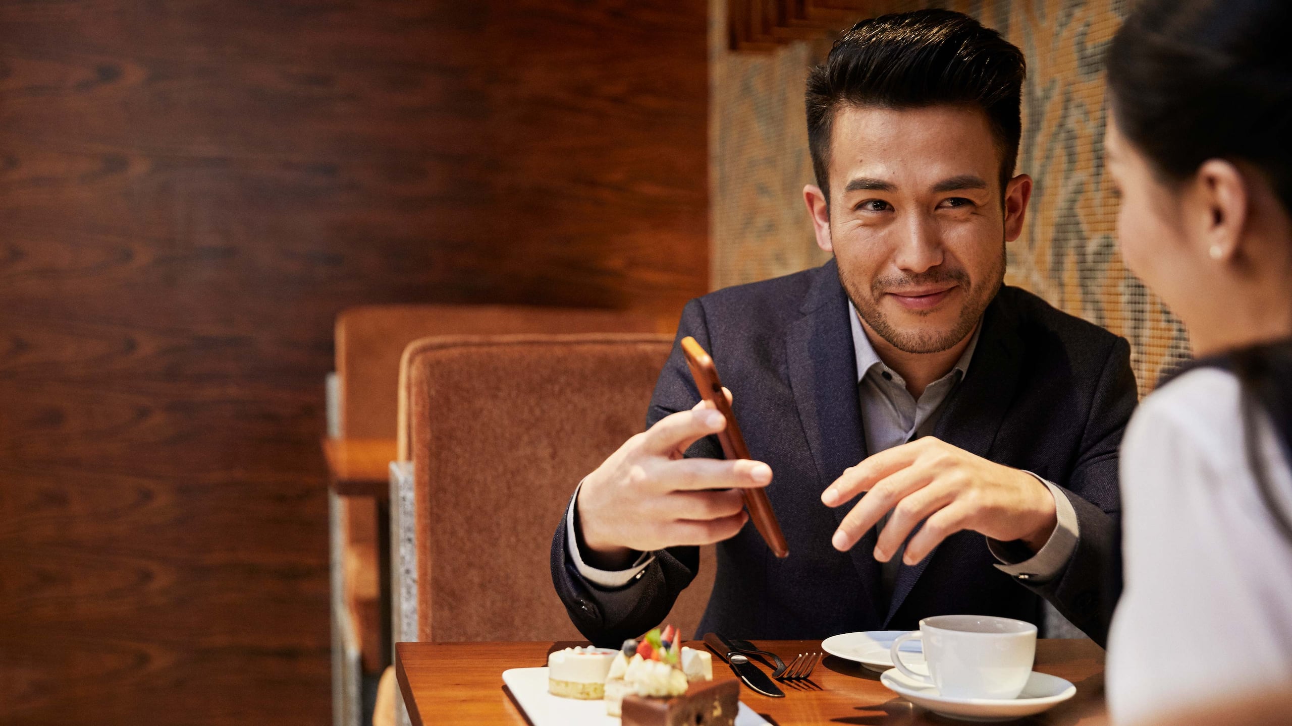 GlobalWorld of Hyatt Lifestyle Food and Beverage Couple Tea