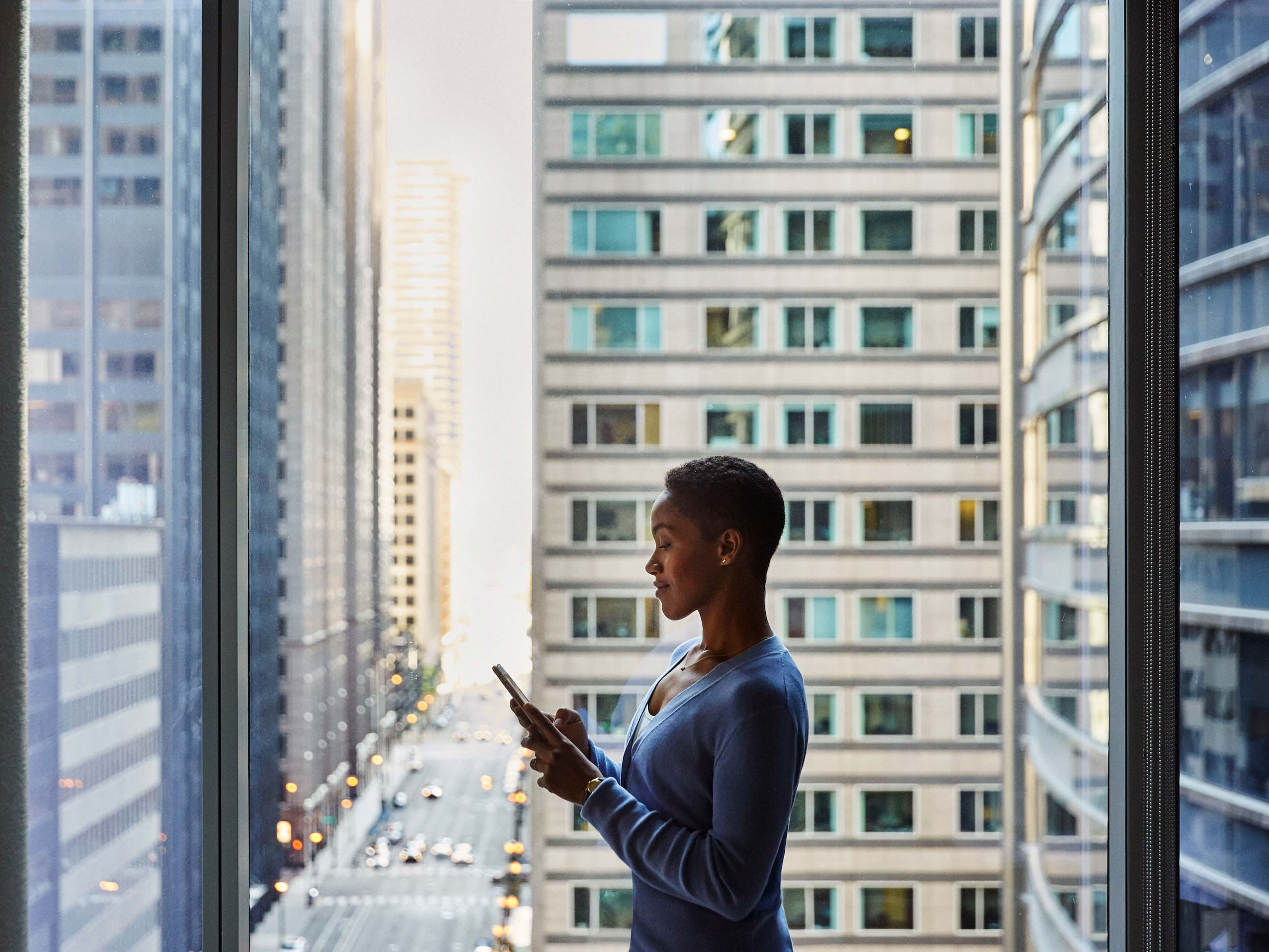 GlobalWorld of Hyatt Lifestyle Business Woman City