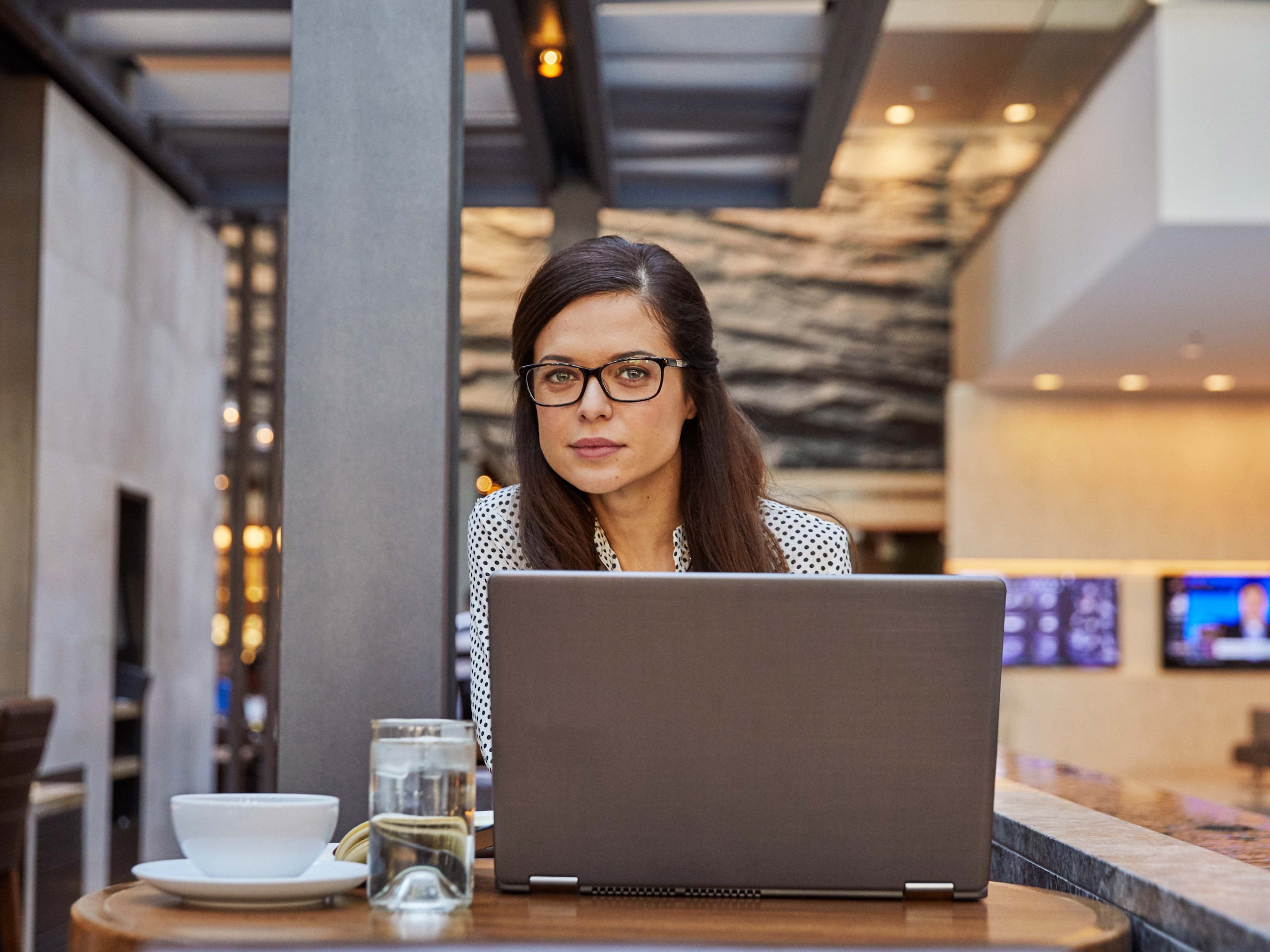 GlobalWorld of Hyatt Lifestyle Business Woman Laptop