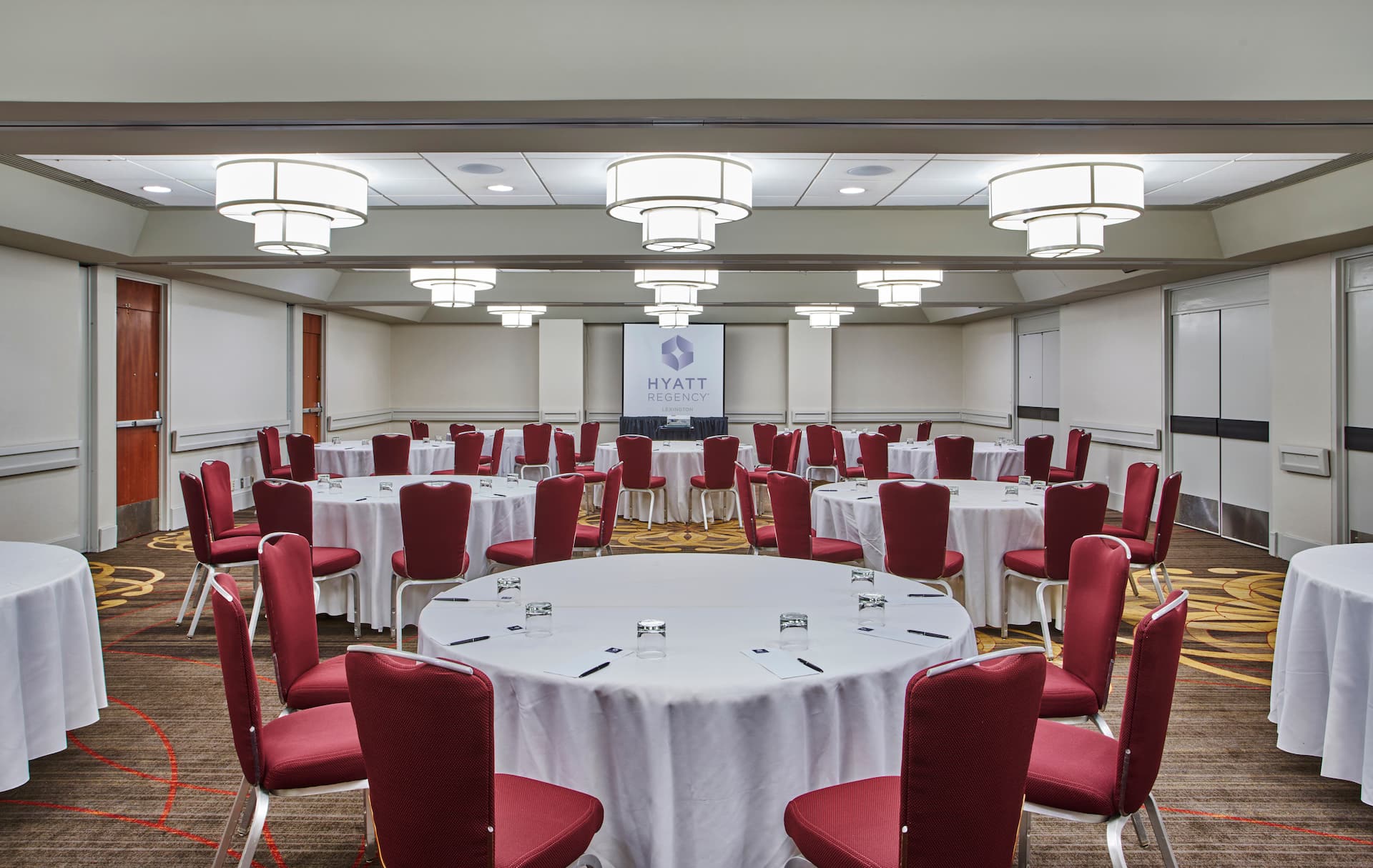 Hyatt Regency Lexington Hyatt Suites Half Round Set