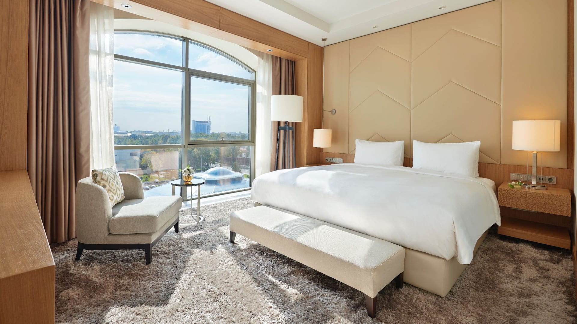 Hyatt Regency Tashkent Diplomatic Suite Bedroom