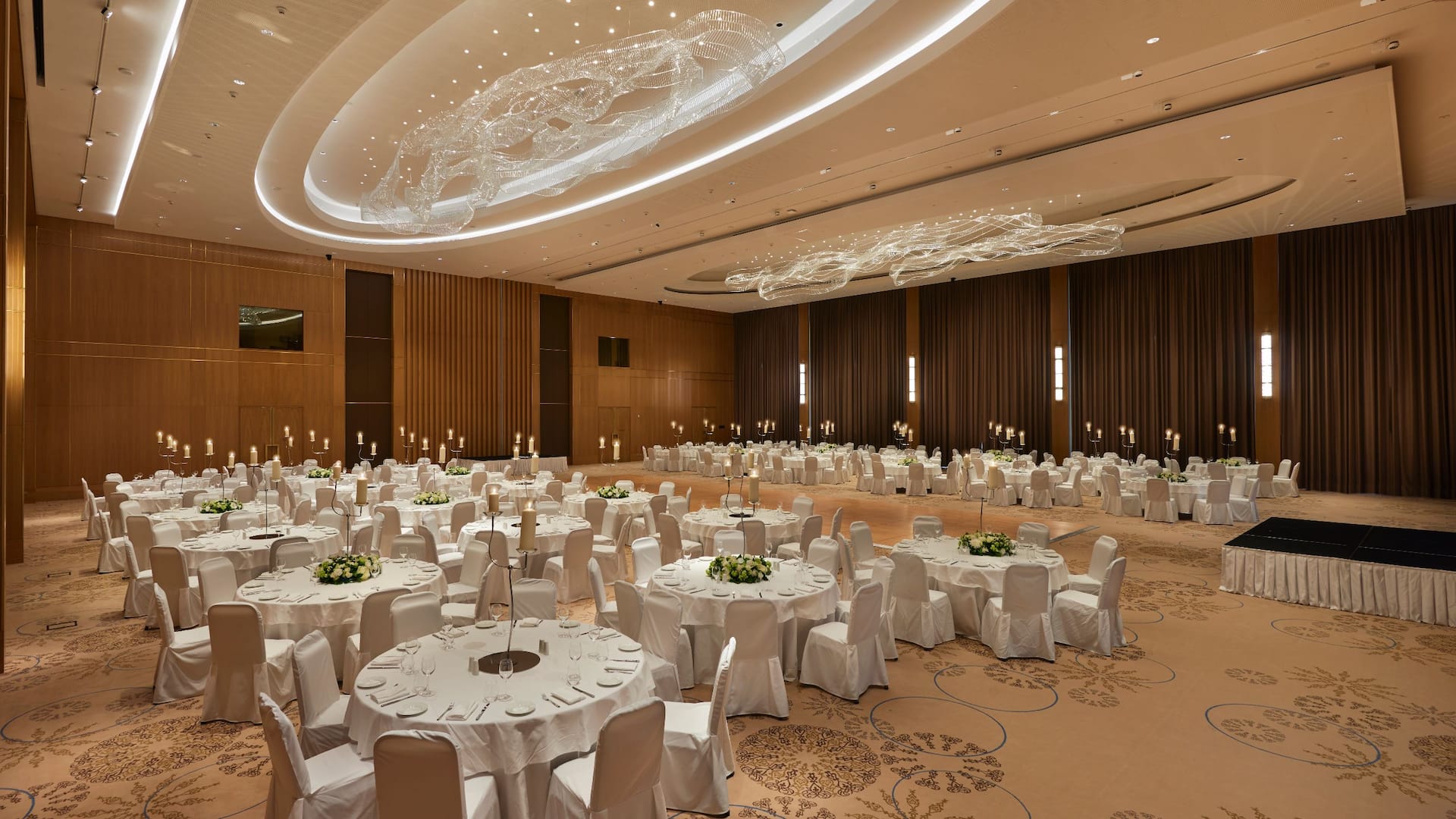 Hyatt Regency Tashkent Regency Ballroom Banquet Setup