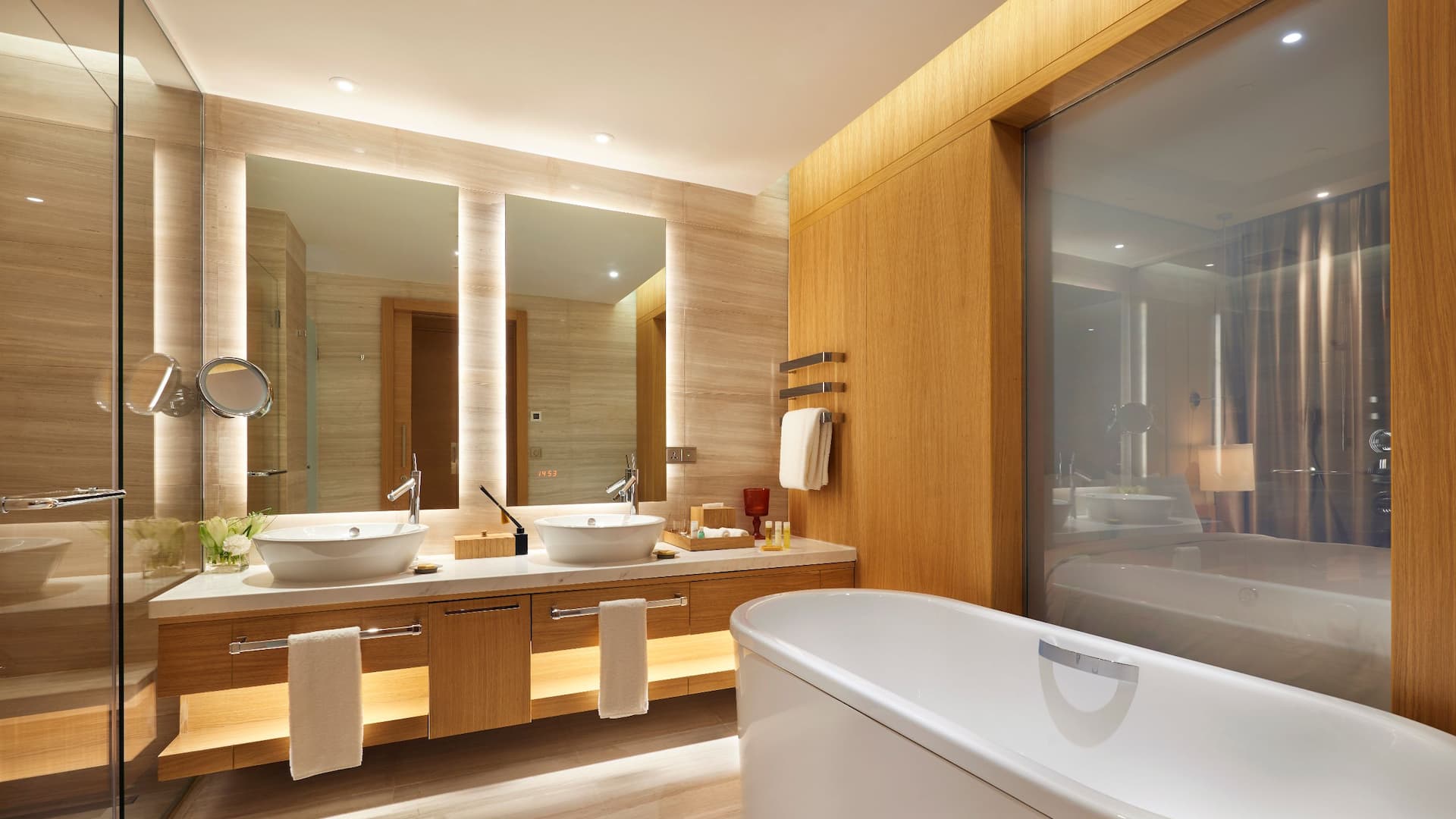 Hyatt Regency Tashkent Regency Executive Suite Bathroom