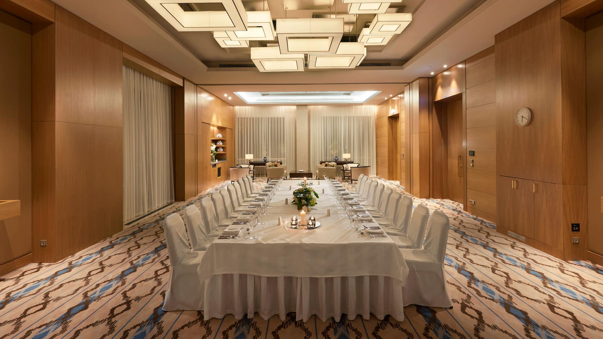 Hyatt Regency Tashkent Samarkand Meeting Room Banquet Setup