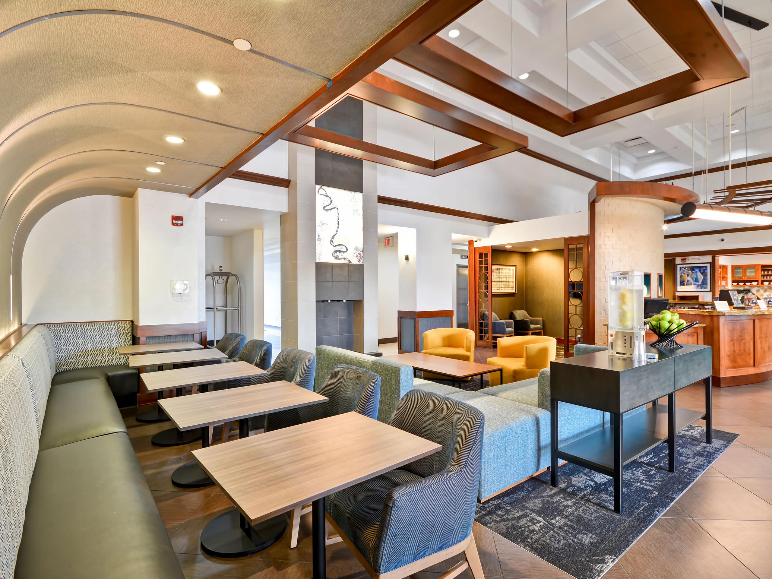 巴吞鲁日I-10 凯悦嘉轩酒店