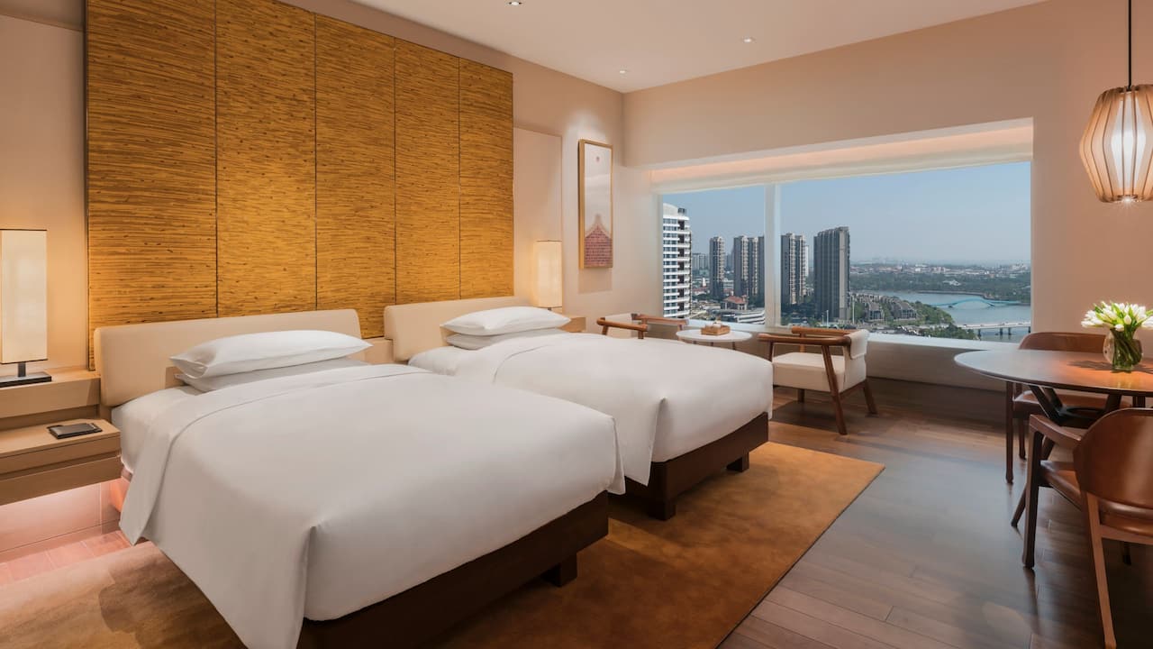 Hyatt Regency Xiamen Wuyuanwan Located In Xiamen Cbd - 