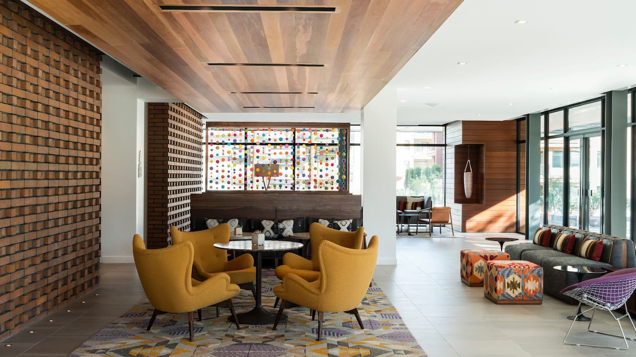 Guest House Seating