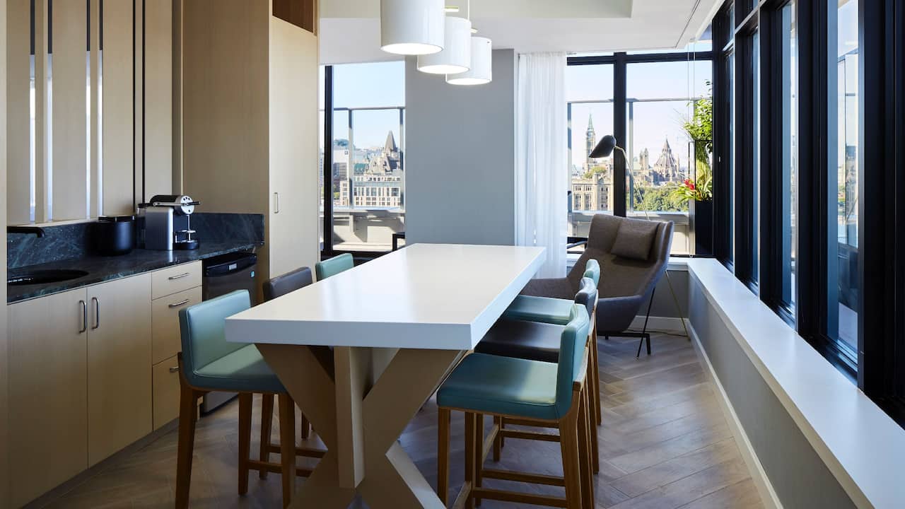 Andaz Ottawa Byward Market | Presidential Suite Dining Room