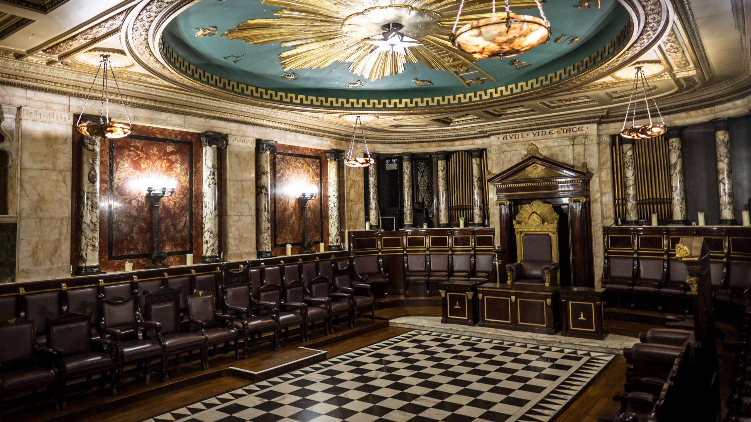 Celebs spotted at masonic temple