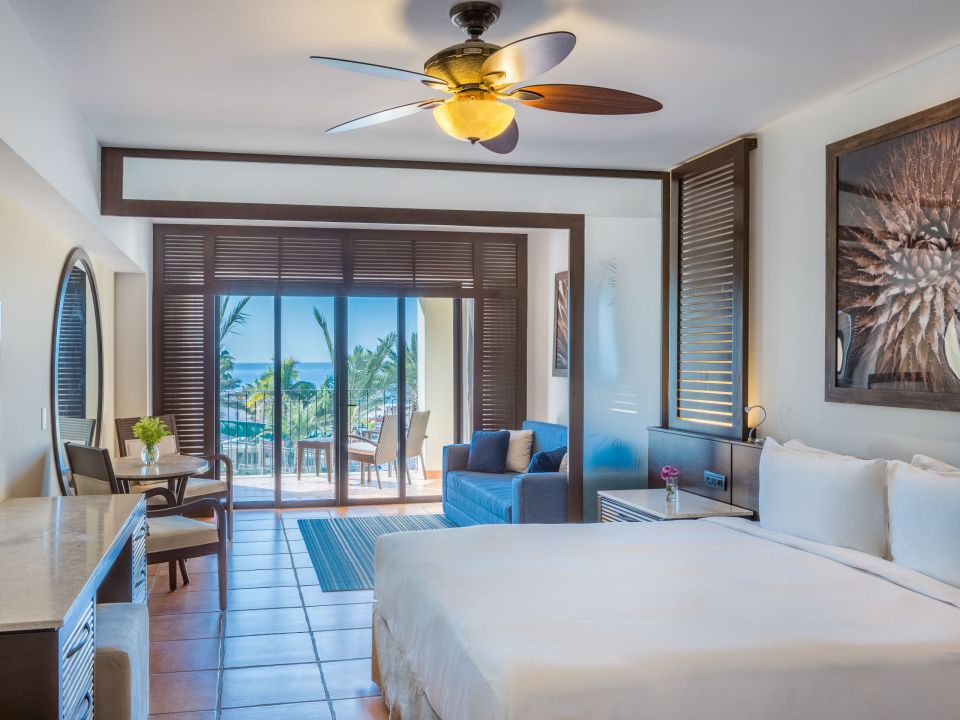 Pool View Master King Room