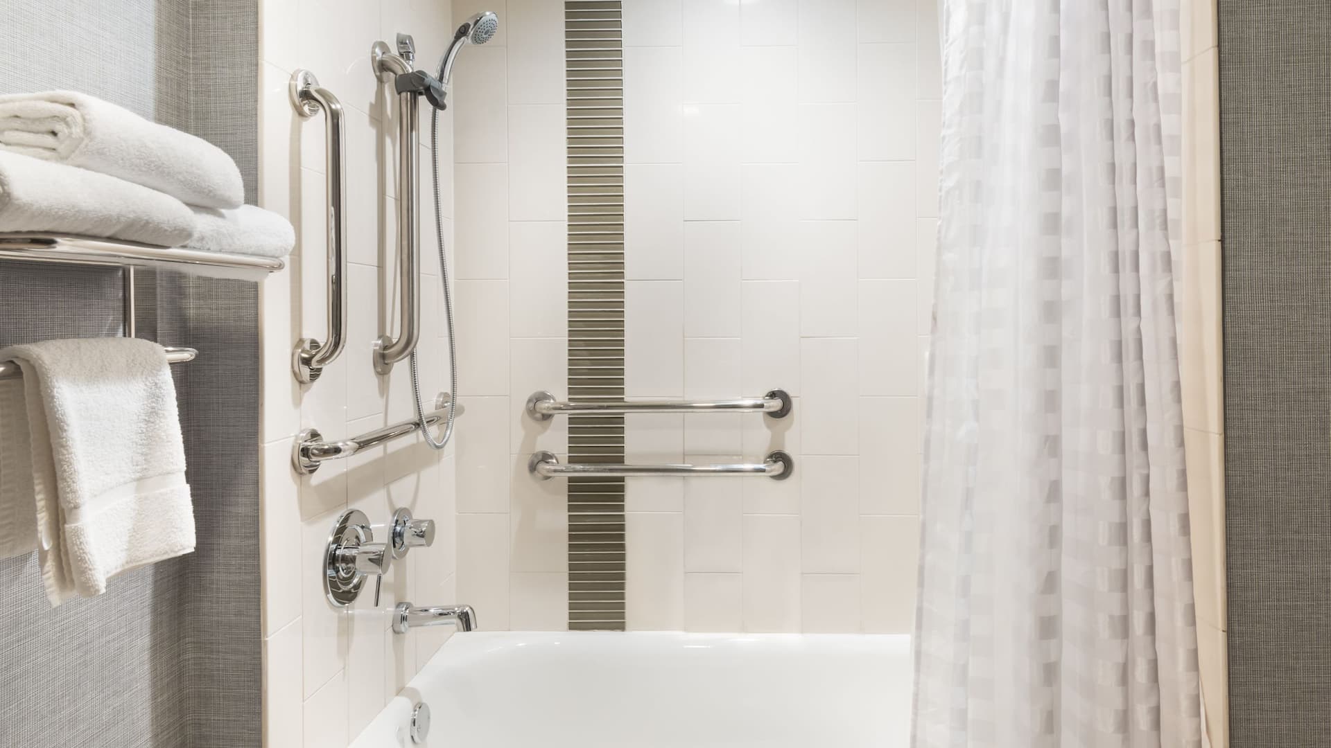 3 of 3 Accessible Tub