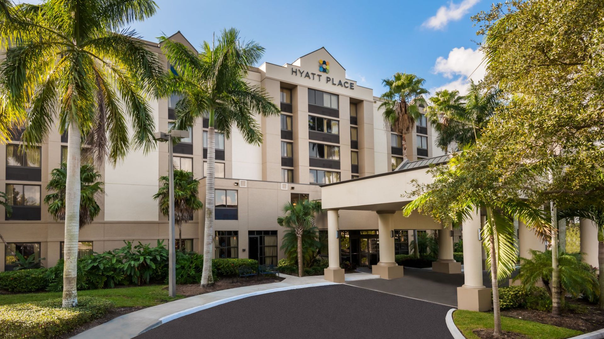 Best places to meet up in Fort Lauderdale
