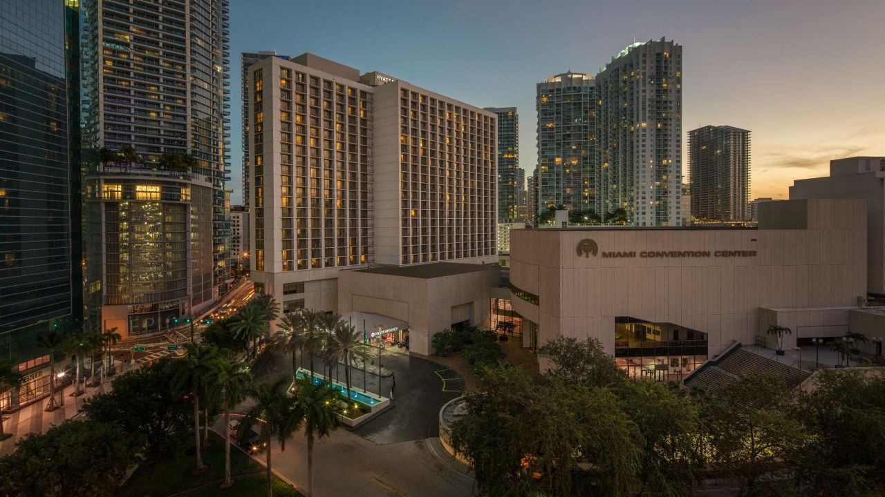 Downtown Miami Hotel Hyatt Regency Miami   Hyatt Regency Miami P131 Hotel Exterior Dusk.16x9.adapt.1280.720 