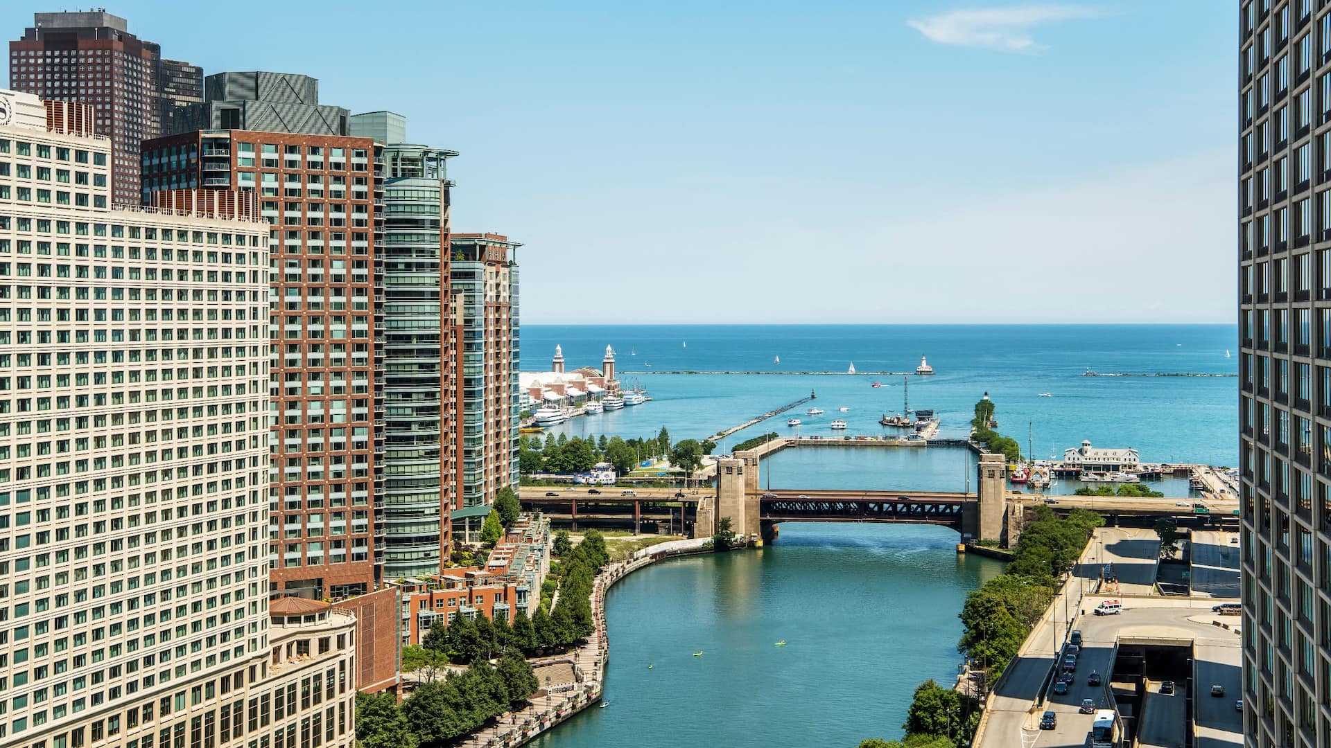 Hyatt Regency Chicago Navy Pier River View