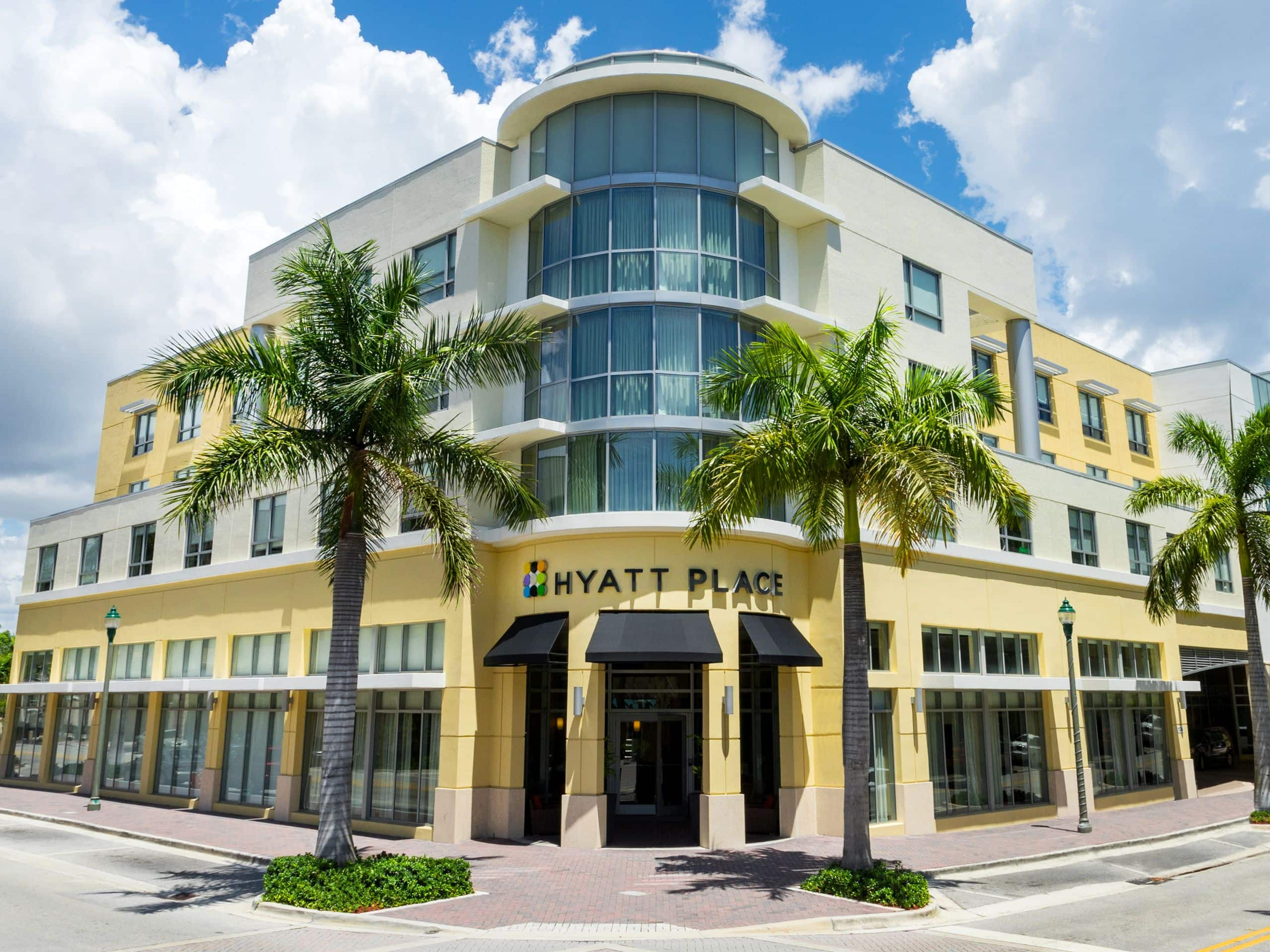 Modern Hotel Near Atlantic Avenue Hyatt Place Delray Beach   Hyatt Place Delray Beach P024 Daytime View.4x3 