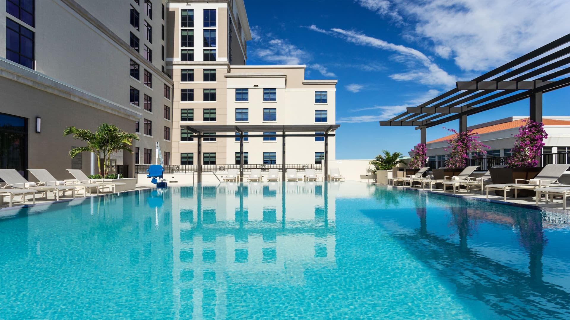 Hyatt Place Boca Raton/Downtown Rooftop Pool