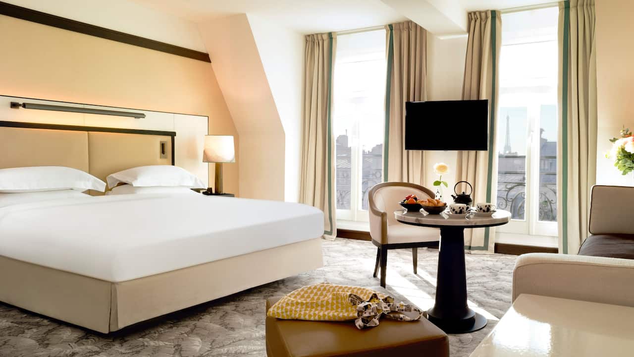 Luxury Rooms & Suites in a 5* Boutique Hotel │Hyatt Paris Madeleine