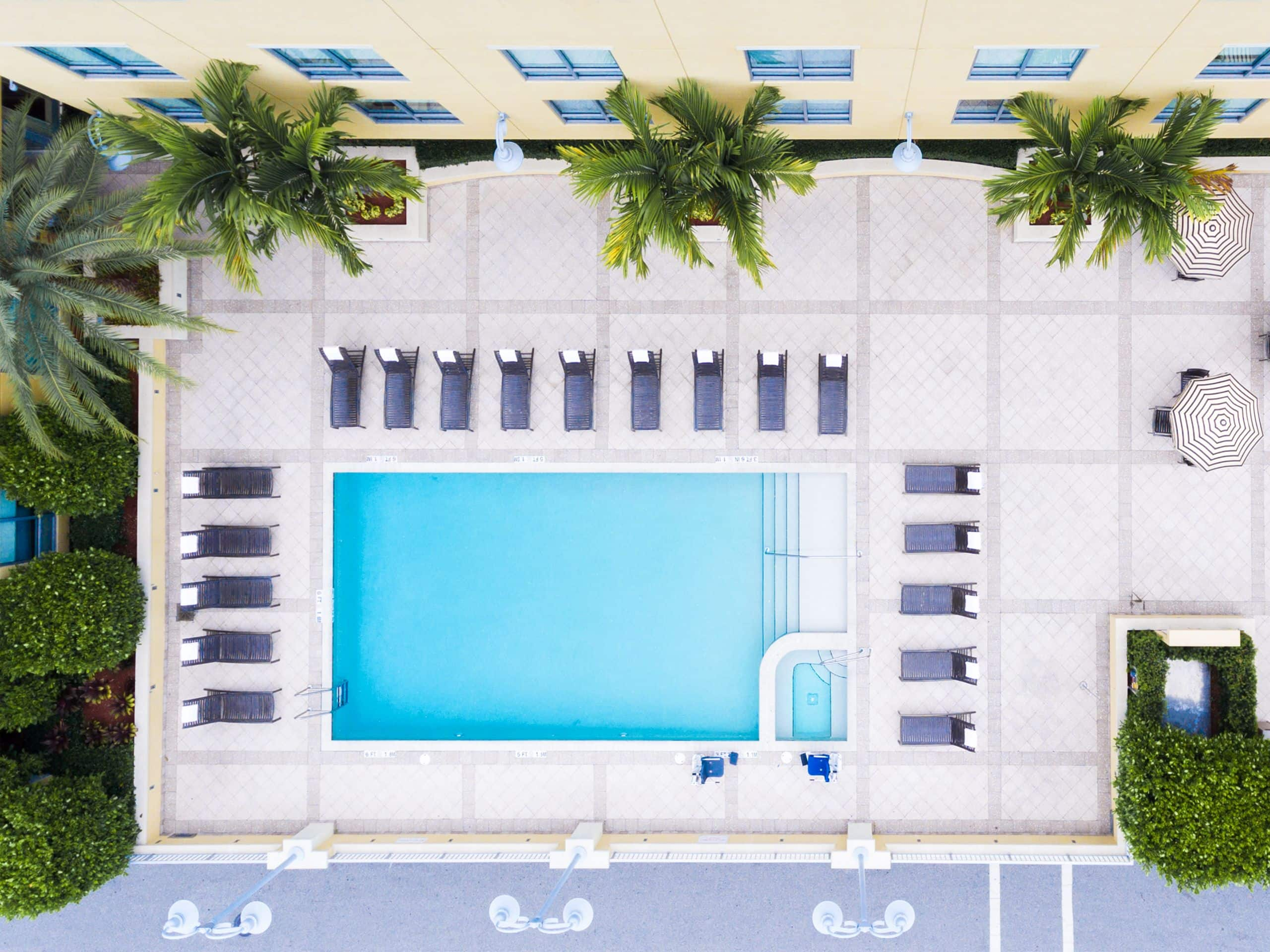 Modern Hotel Near Atlantic Avenue Hyatt Place Delray Beach   Hyatt Place Delray Beach P028 Aerial Pool.4x3 