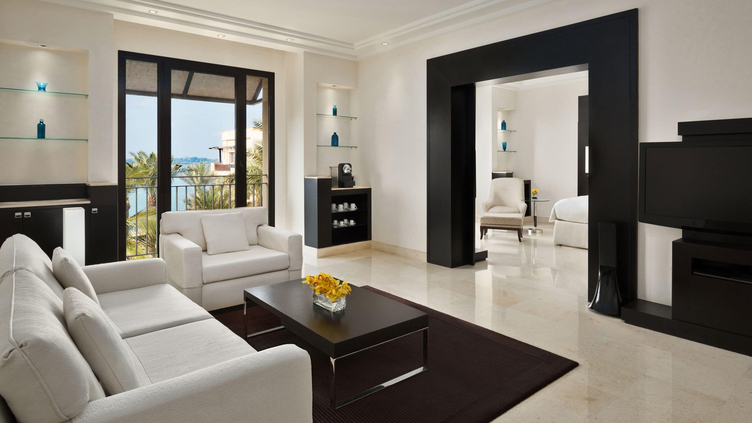 9 من 12 Park Hyatt Jeddah – Marina, Club and Spa Park Suite King Living Room