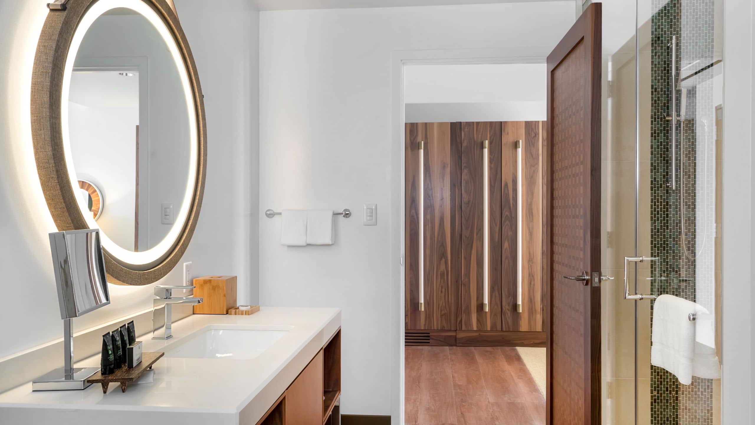 Hyatt Centric Waikiki Beach Deluxe King Ocean View
