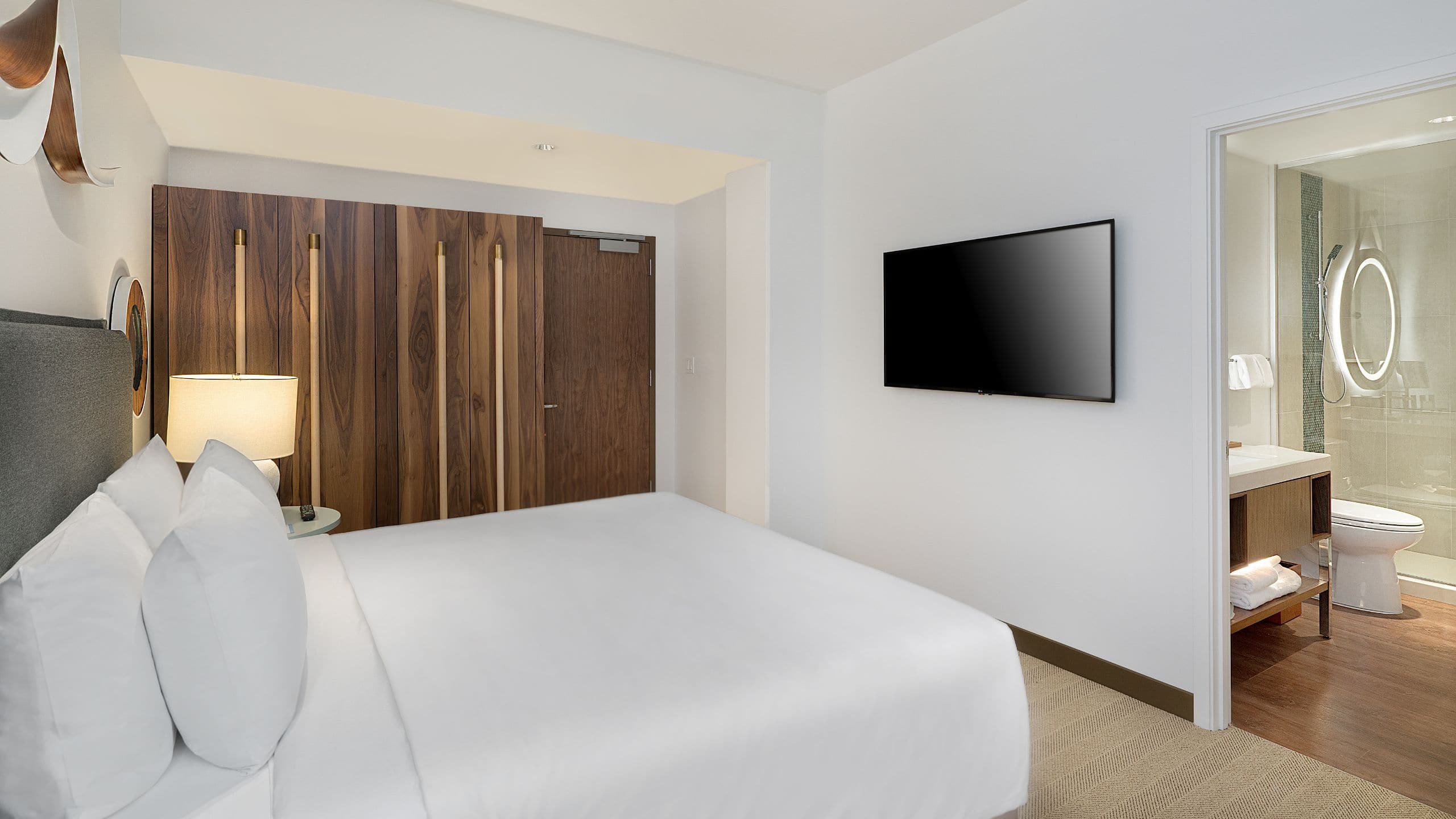 Hyatt Centric Waikiki Beach King City View