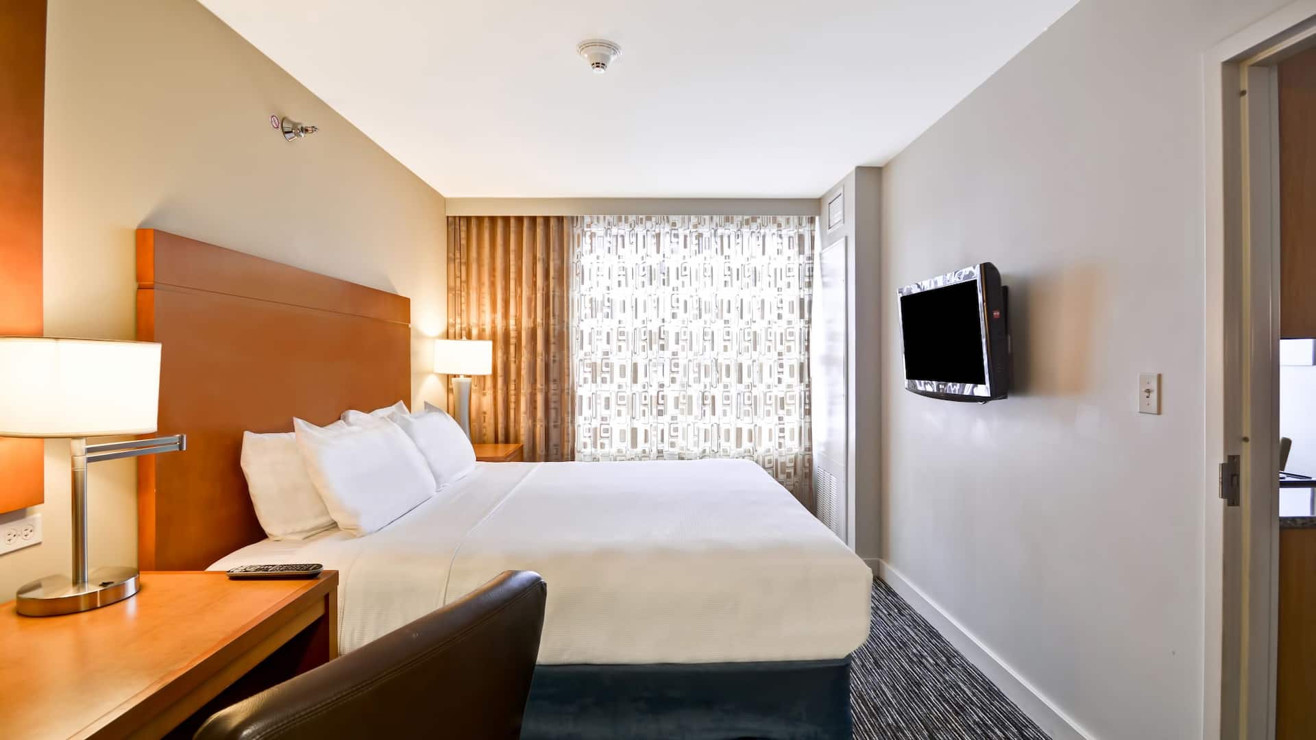 第 1，共 2 hyatt house chicago naperville warrenville king bed