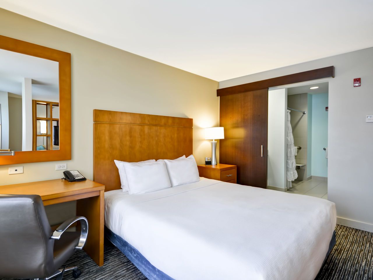 hyatt house chicago