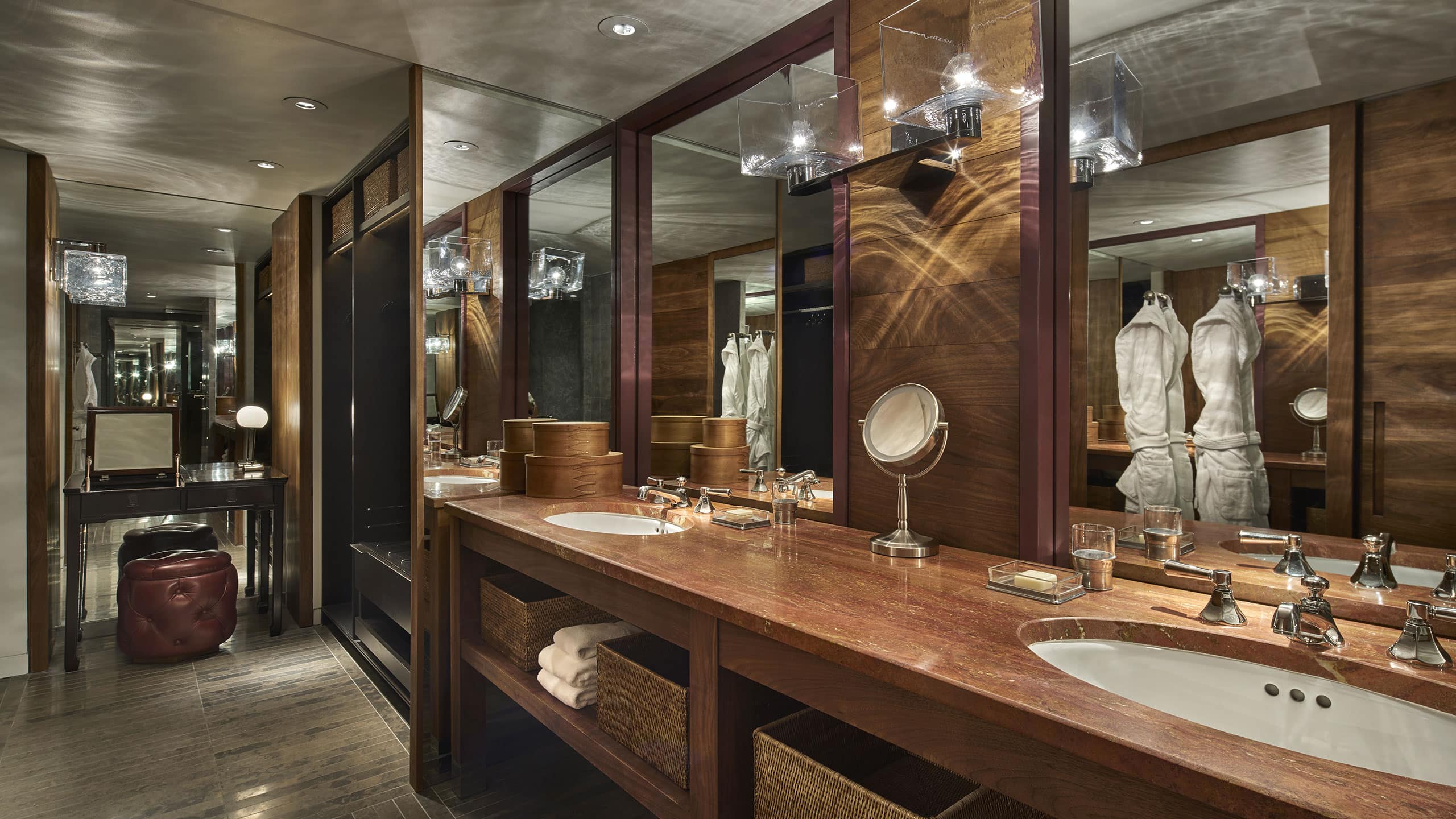 7/9 Park Hyatt Washington D.C. Presidential Suite Bathroom Vanity