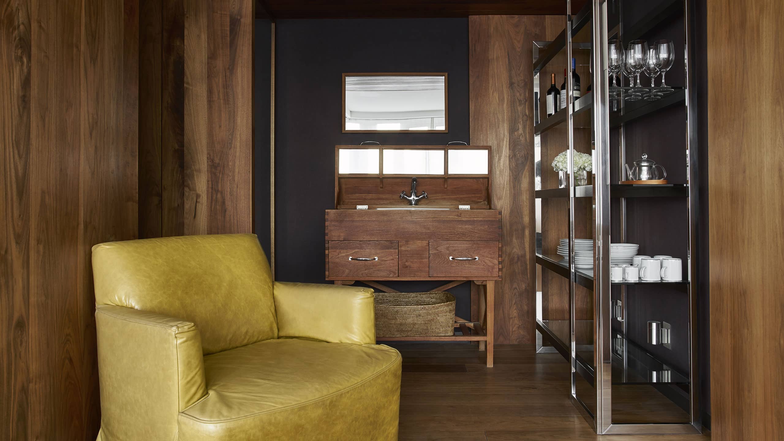 4/9 Park Hyatt Washington D.C. Presidential Suite Wet Bar