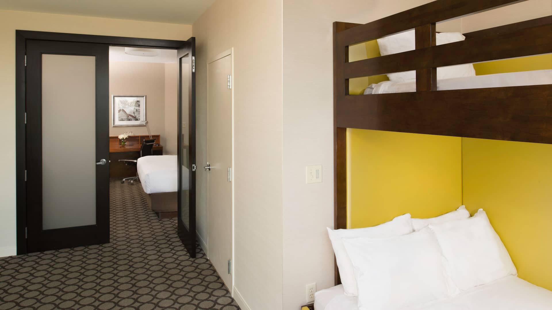 Hyatt Regency Orange County Kids Suite