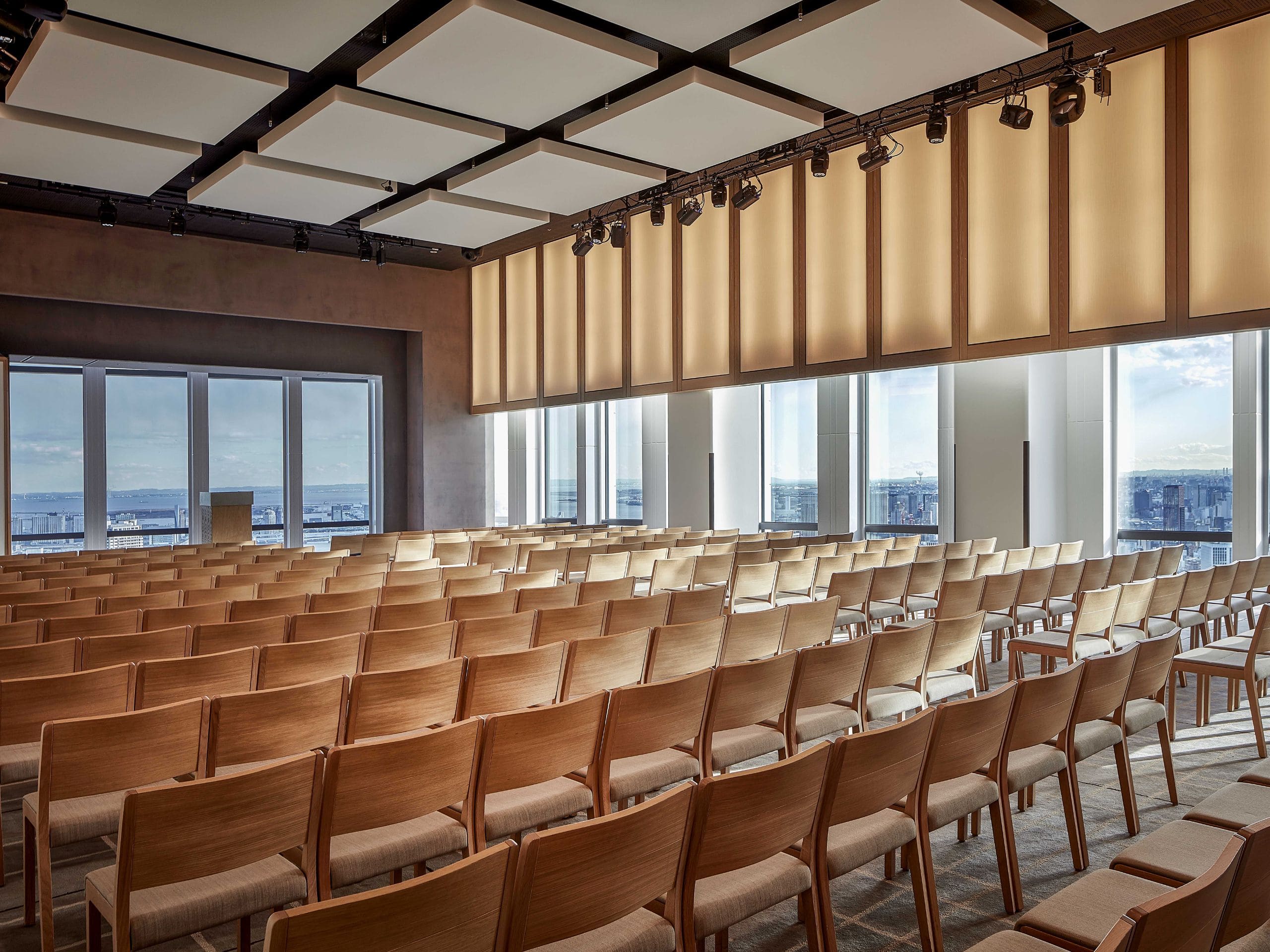 Andaz Tokyo Toranomon Hills Tokyo Studio Theater Side