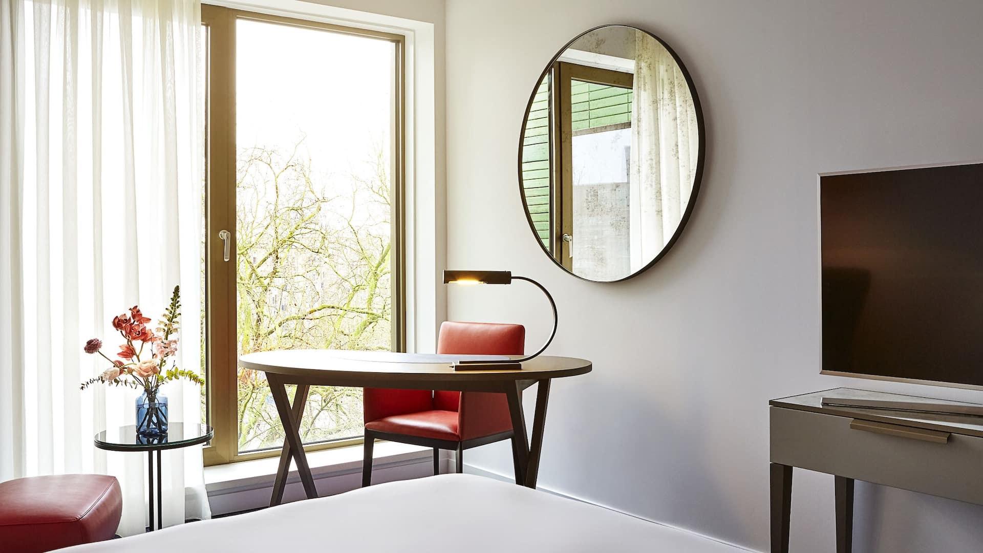 2 von 5 Hyatt Regency Amsterdam Standard Room King