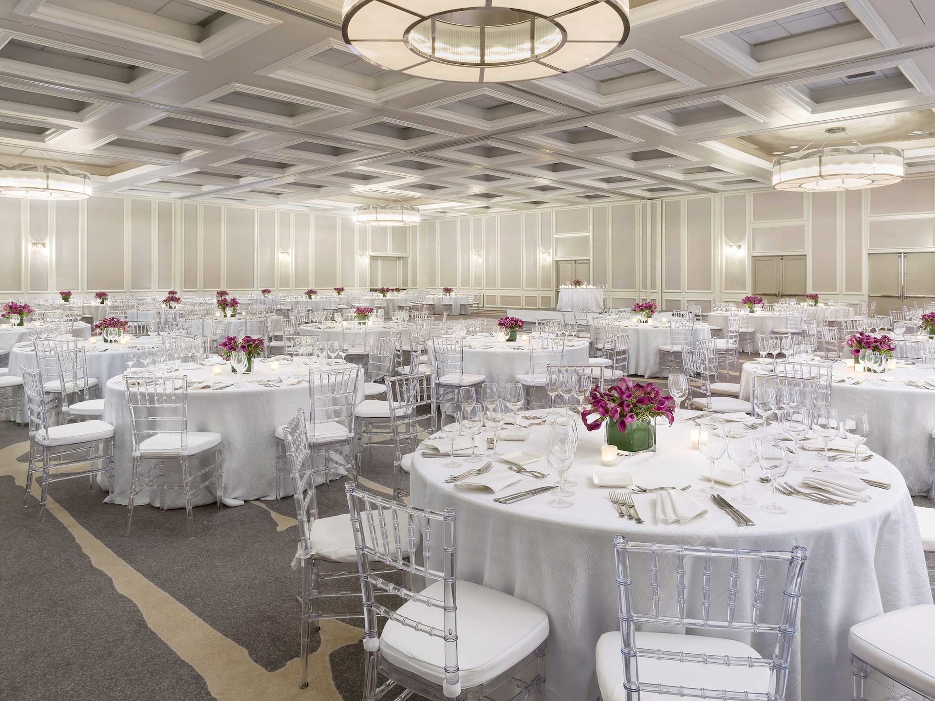 Hyatt Regency Bethesda Ballroom Rounds White