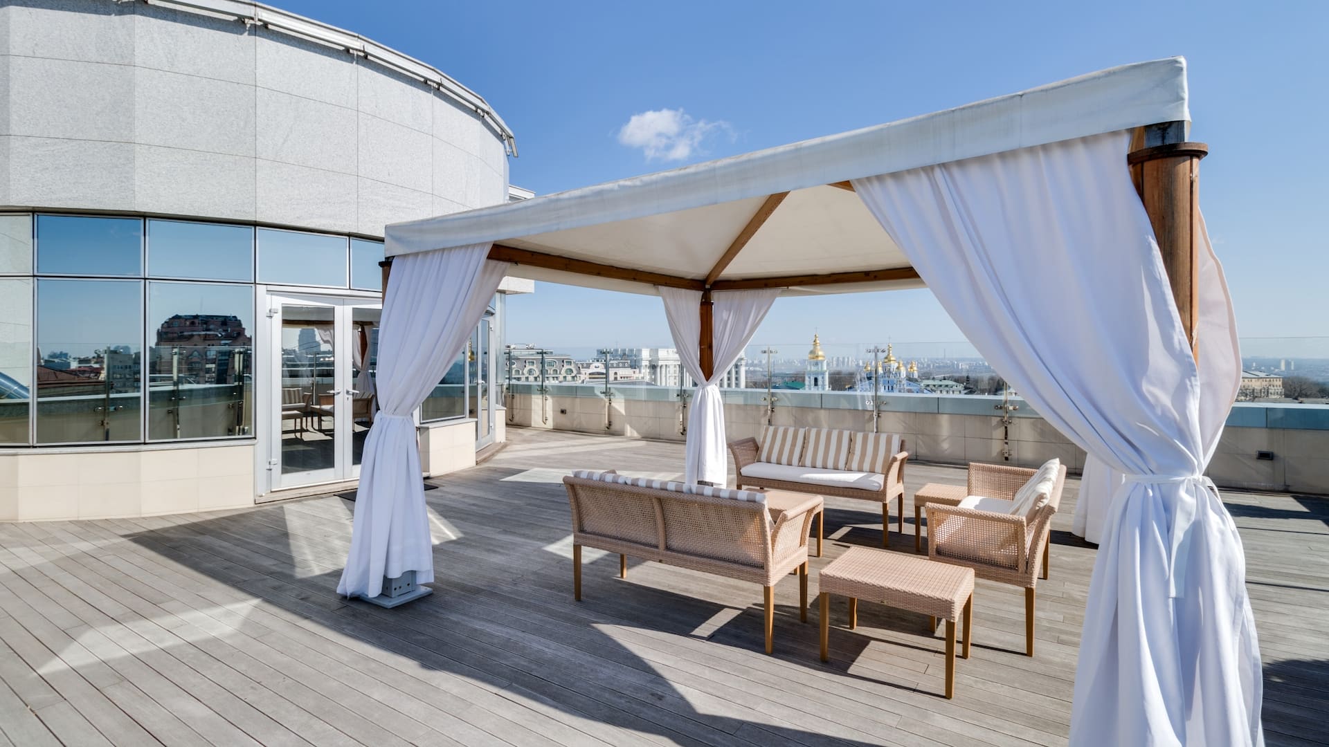Hyatt Regency Kyiv Presidential Suite Terrace