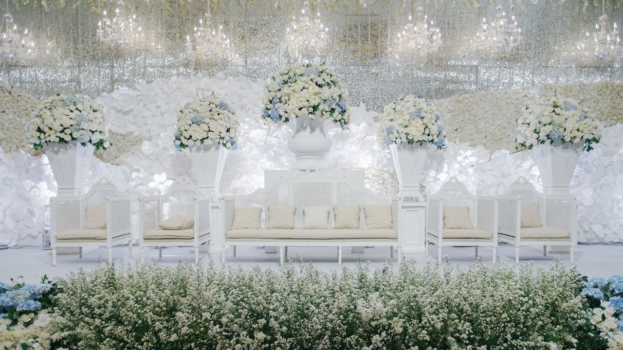 Weddings at Grand Hyatt Jakarta, a Beautiful Space for an Elegant Indoor Wedding in Jakarta