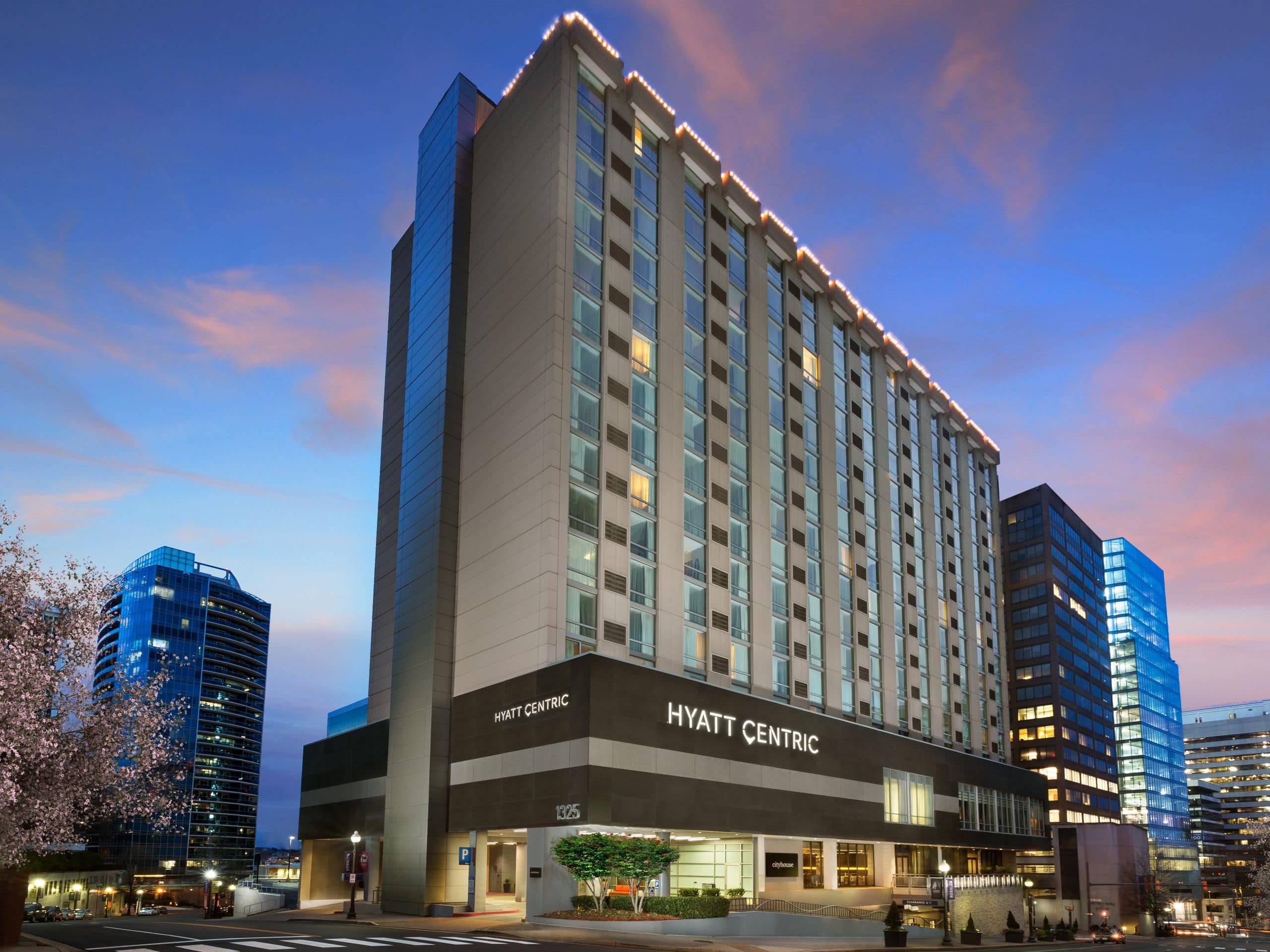 Hyatt Centric Levent. Отели Hyatt Hotels. Хаят Новосибирск. Гостиница Хайятт.