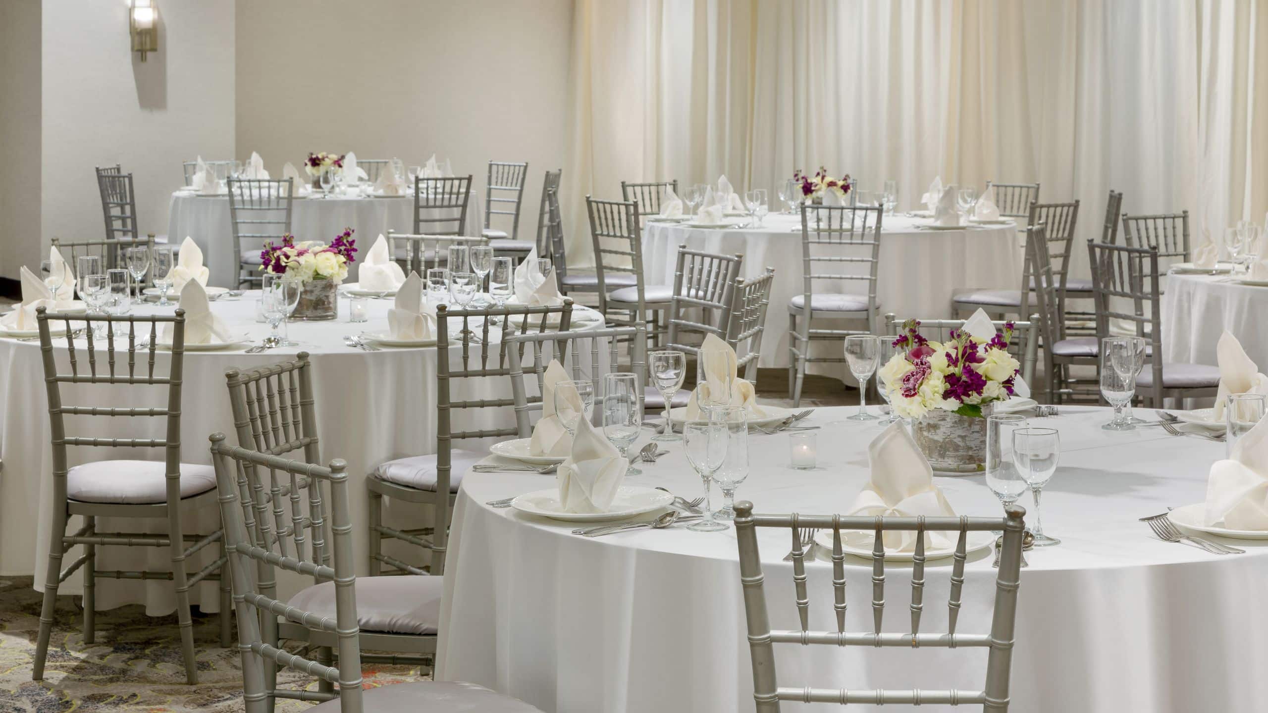 Hyatt Centric Arlington Wedding Rounds Zoom