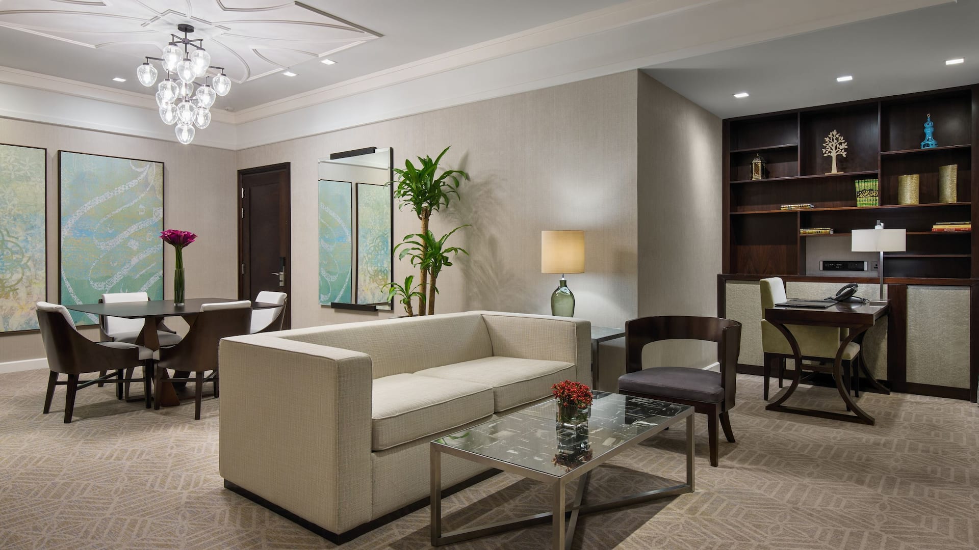 Jabal Omar Hyatt Regency Makkah Suite Living Room