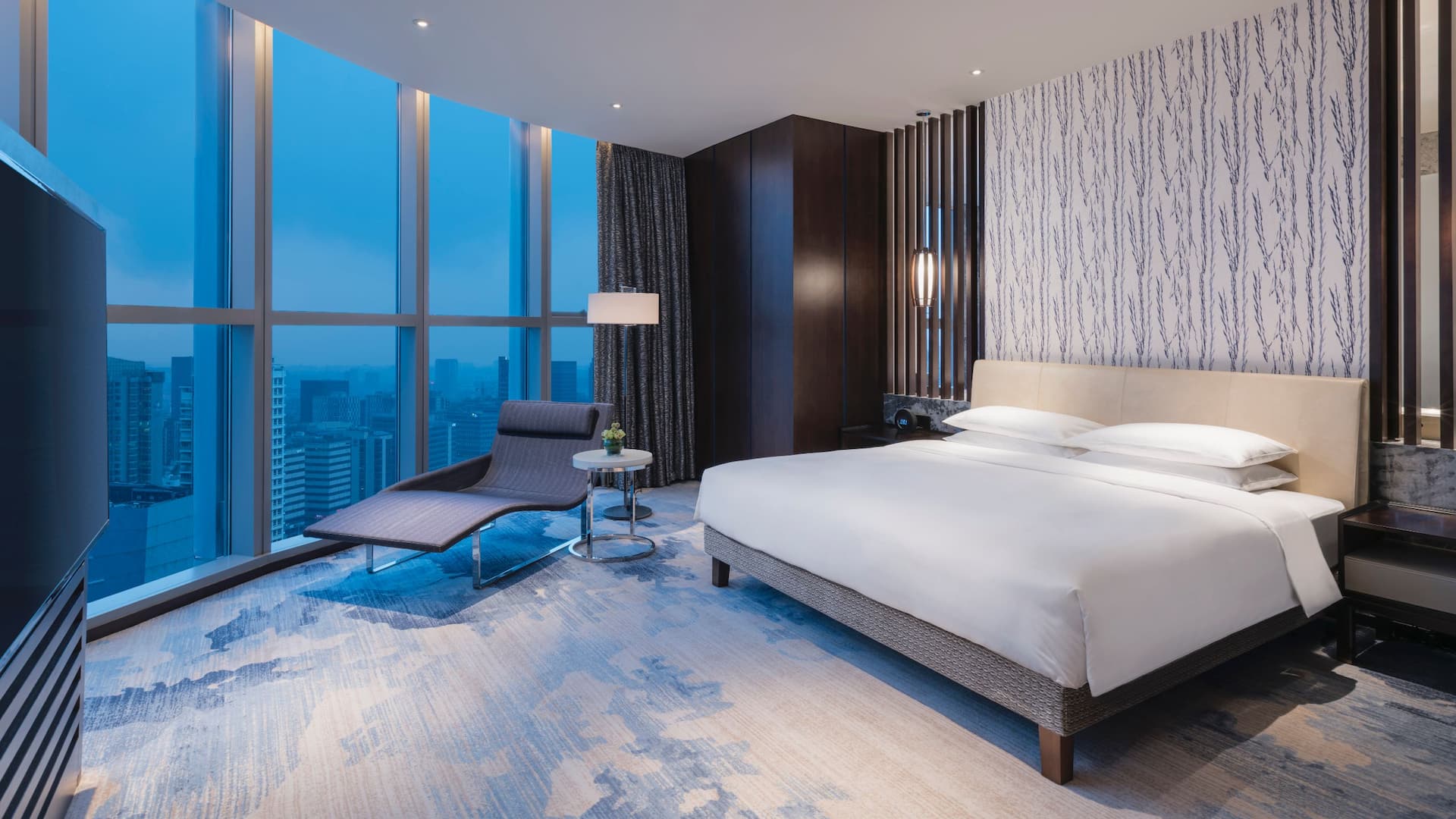 Hyatt Regency Shanghai, Wujiaochang Chairman Suite King