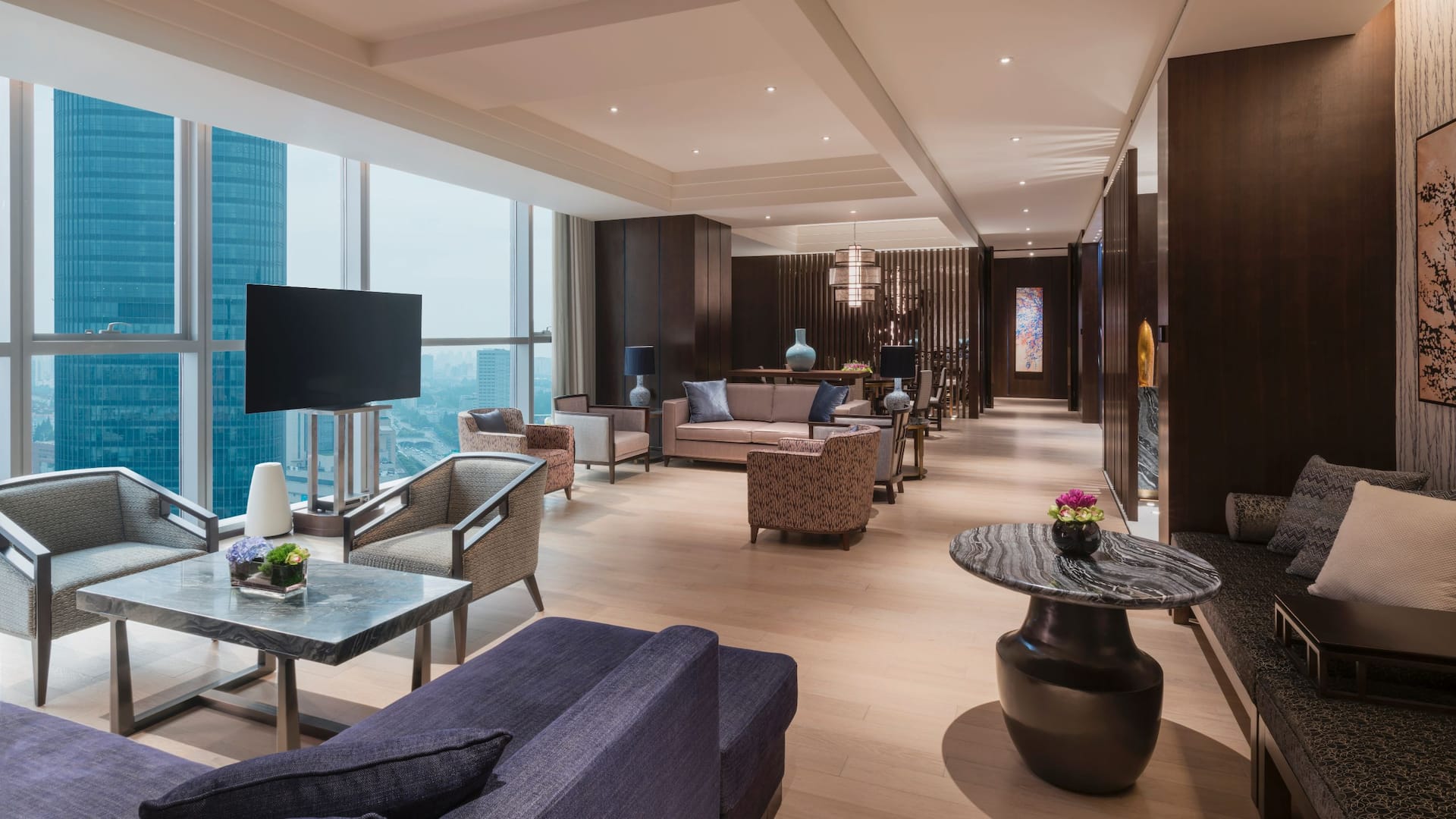 1/1 Hyatt Regency Shanghai, Wujiaochang Regency Chairman Suite Living Room