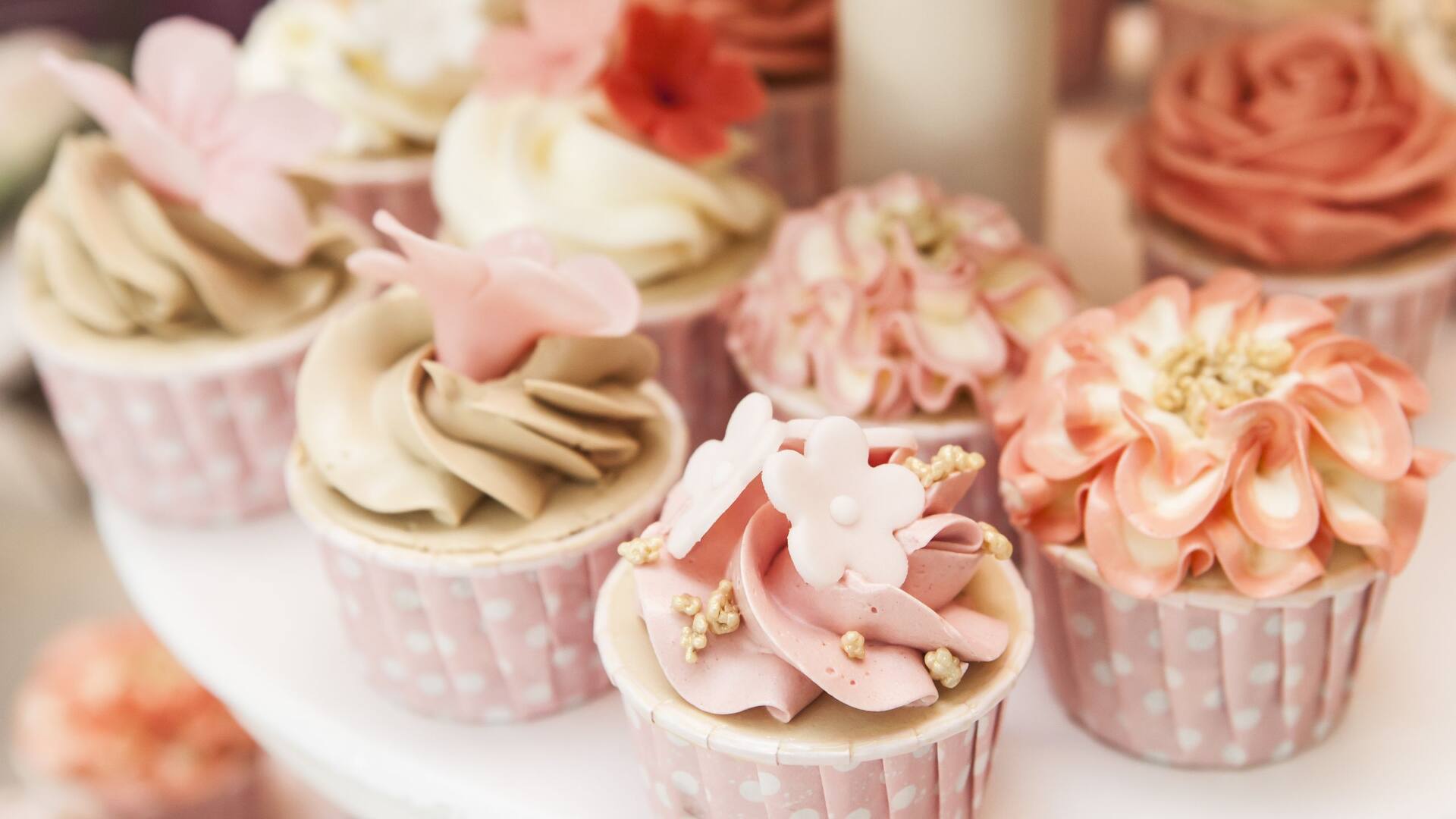 3 of 3 Hyatt Centric Wedding Cupcakes