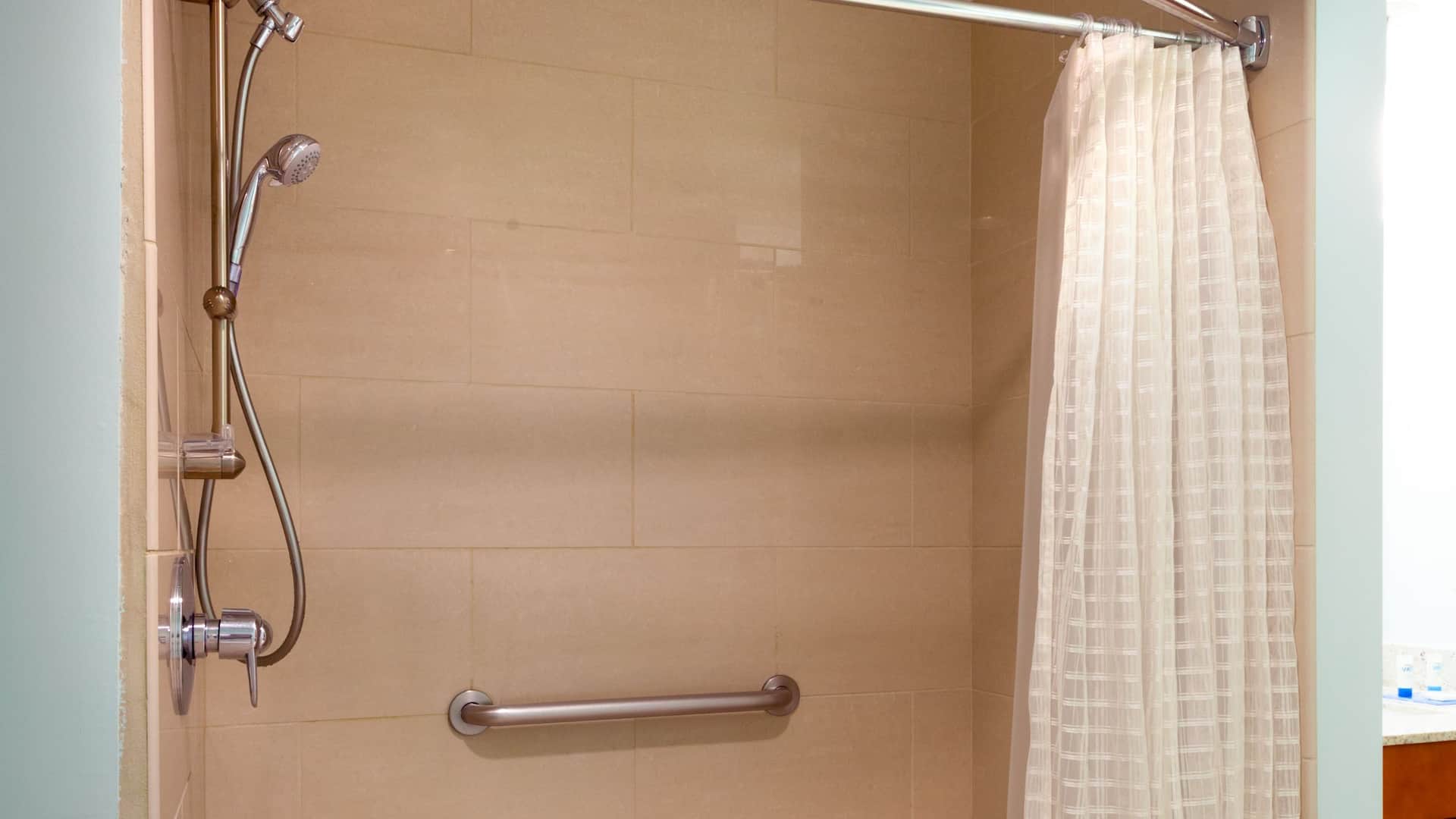 5 of 5 Hyatt House Salt Lake City/Sandy Accessible Shower