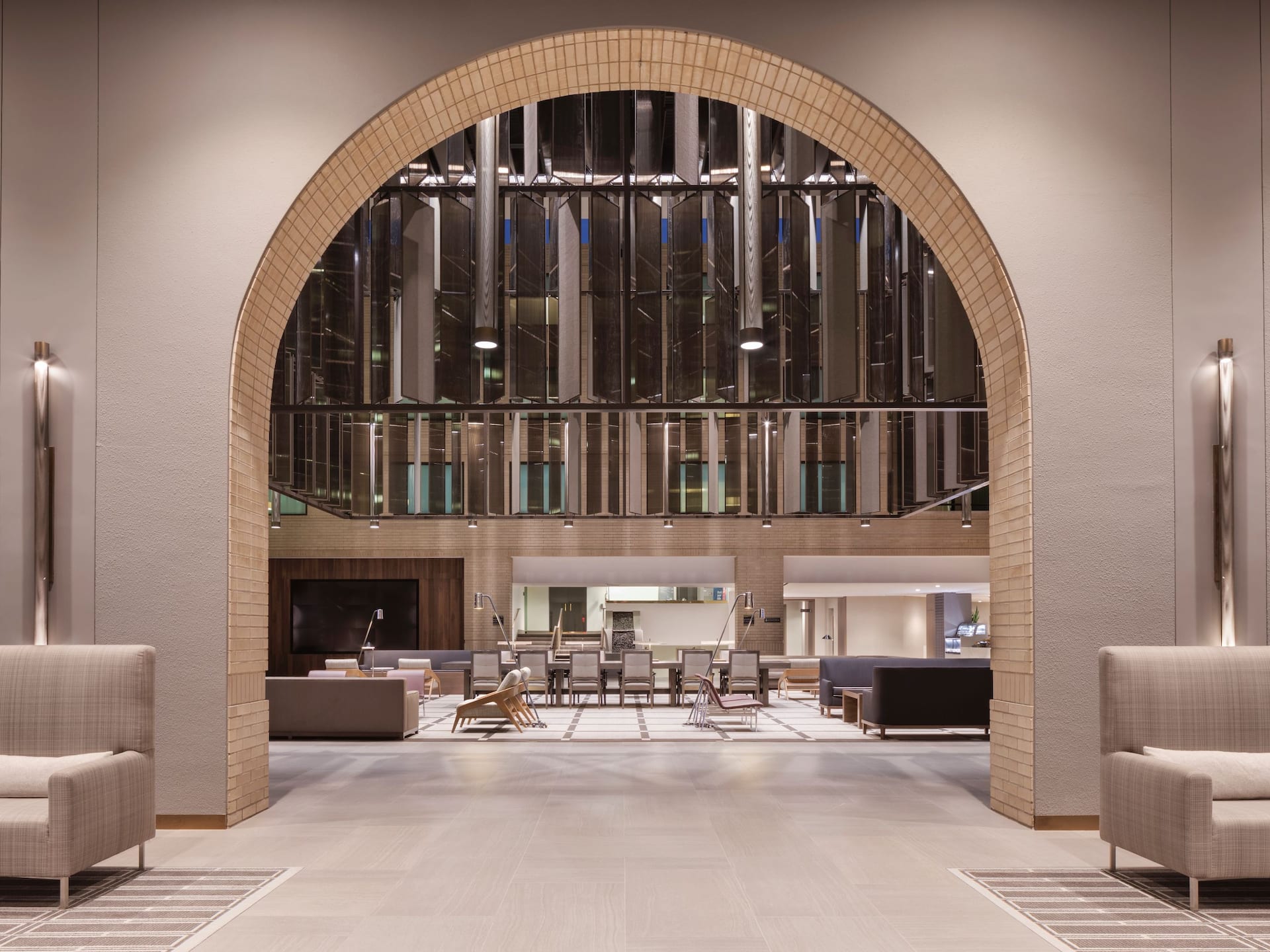 Hyatt Regency Schaumburg, Chicago Lobby Entrance