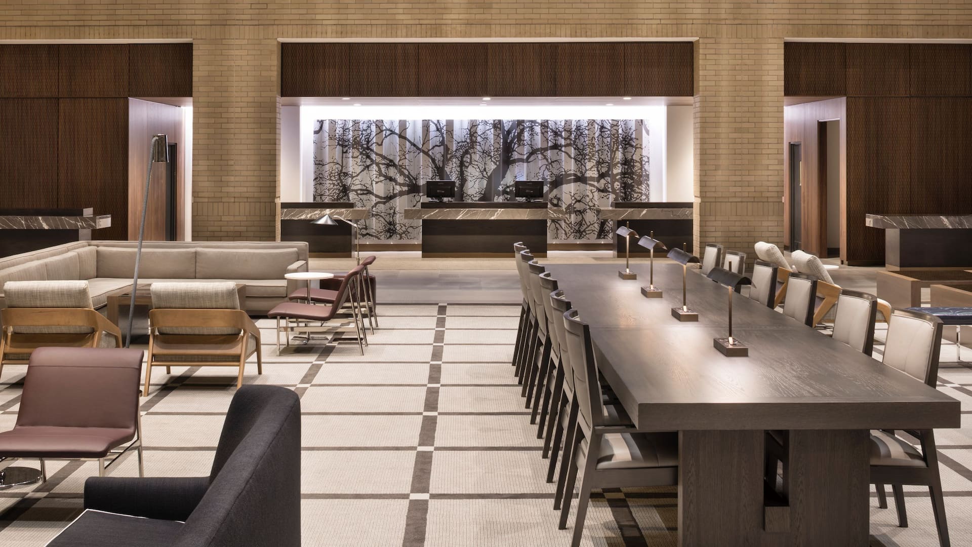 Hyatt Regency Schaumburg, Chicago Lobby Pods