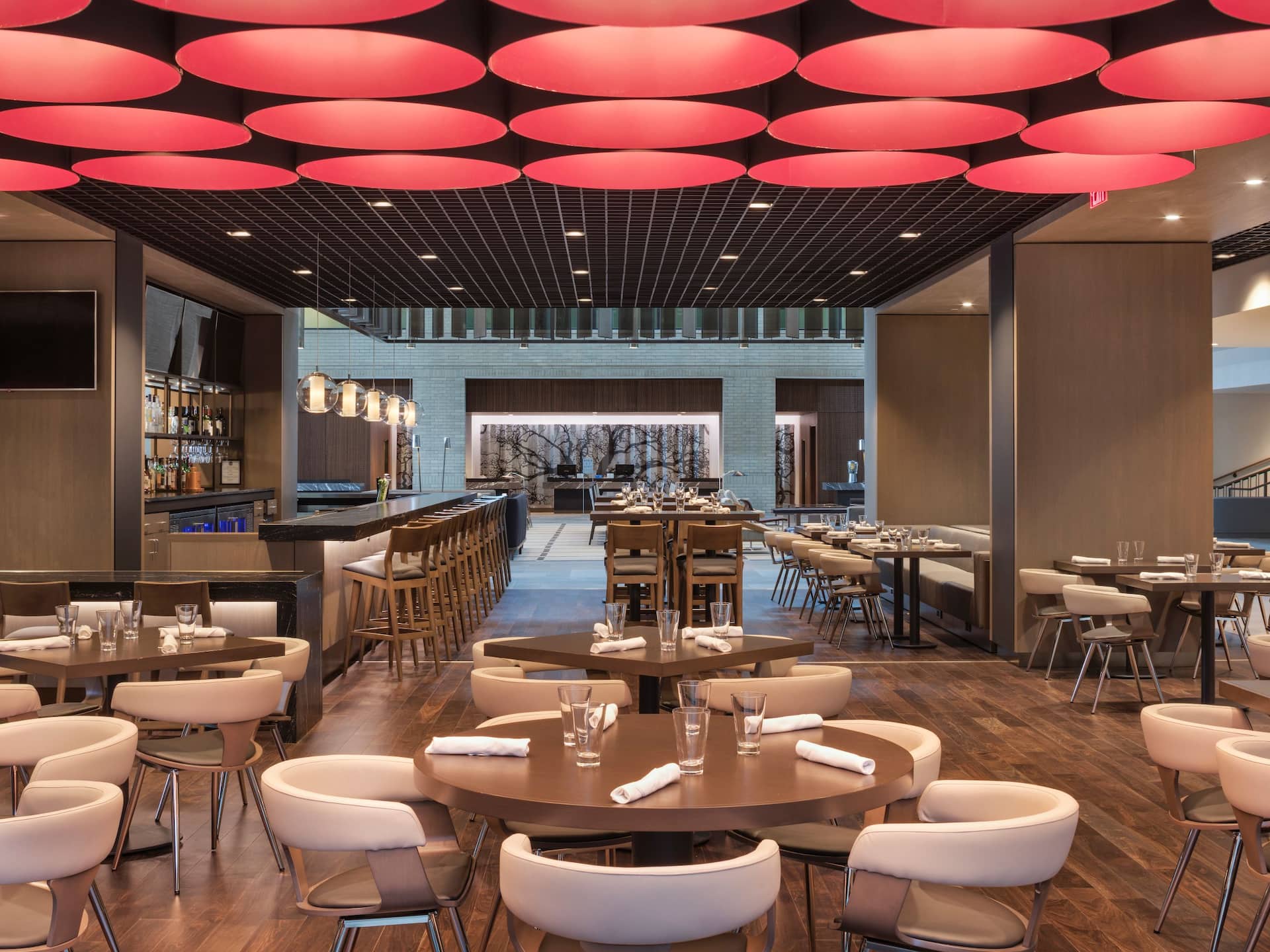 Hyatt Regency Schaumburg, Chicago Restaurant