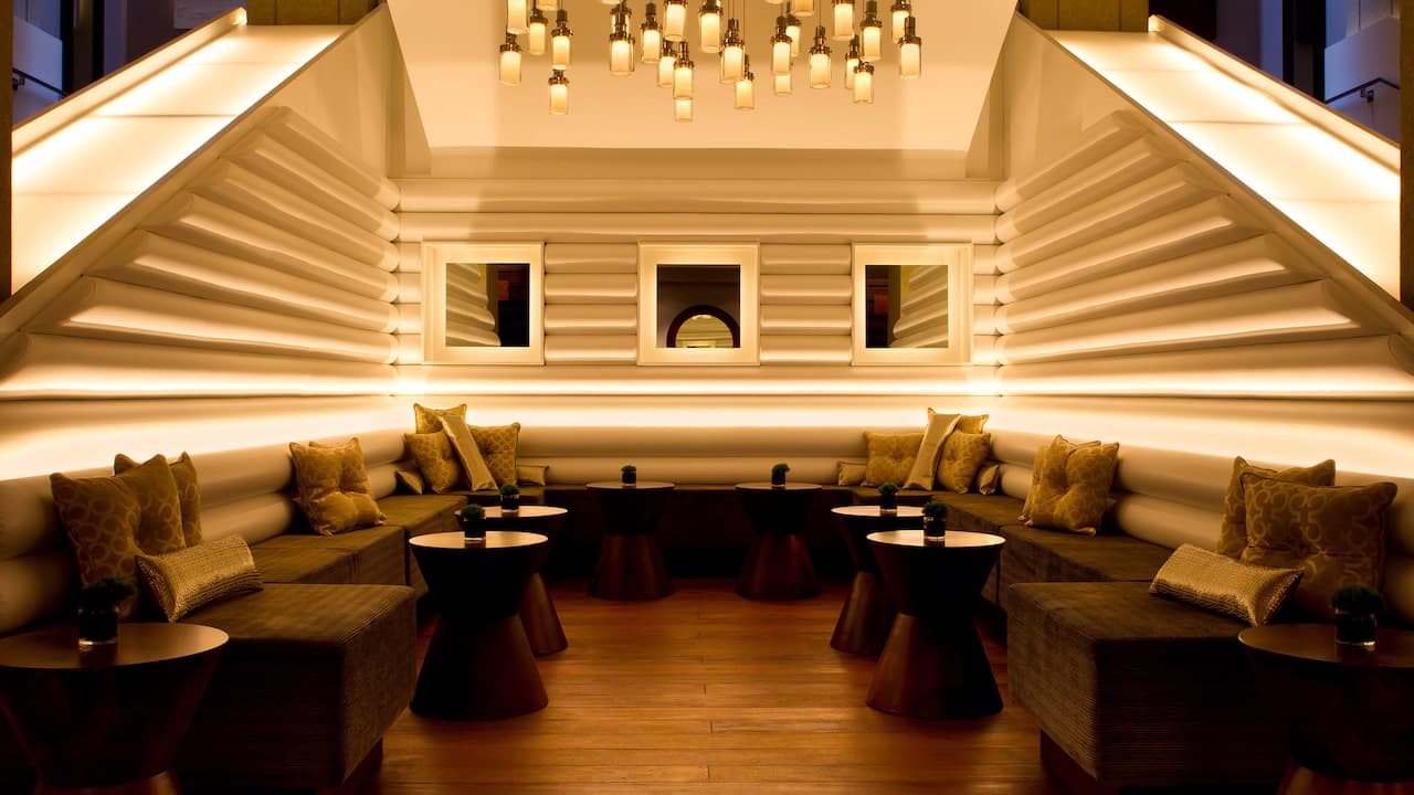 Gallery Lounge