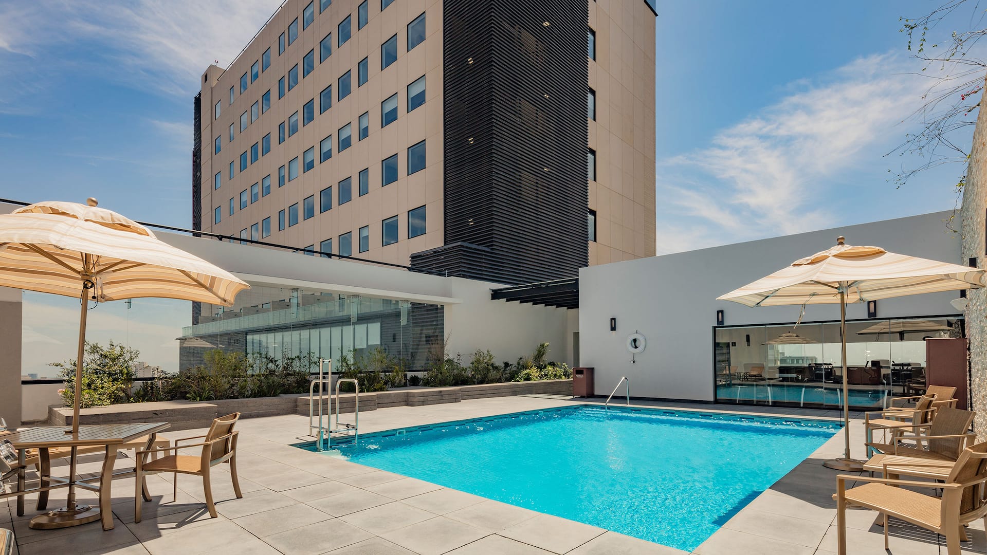 Building Pool