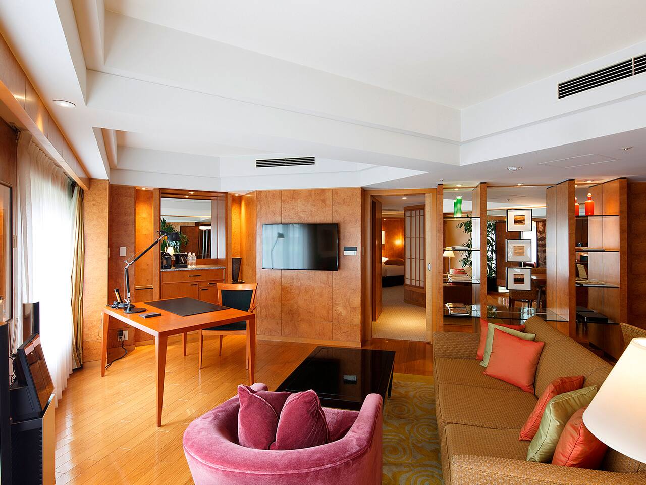 Diplomat Suite